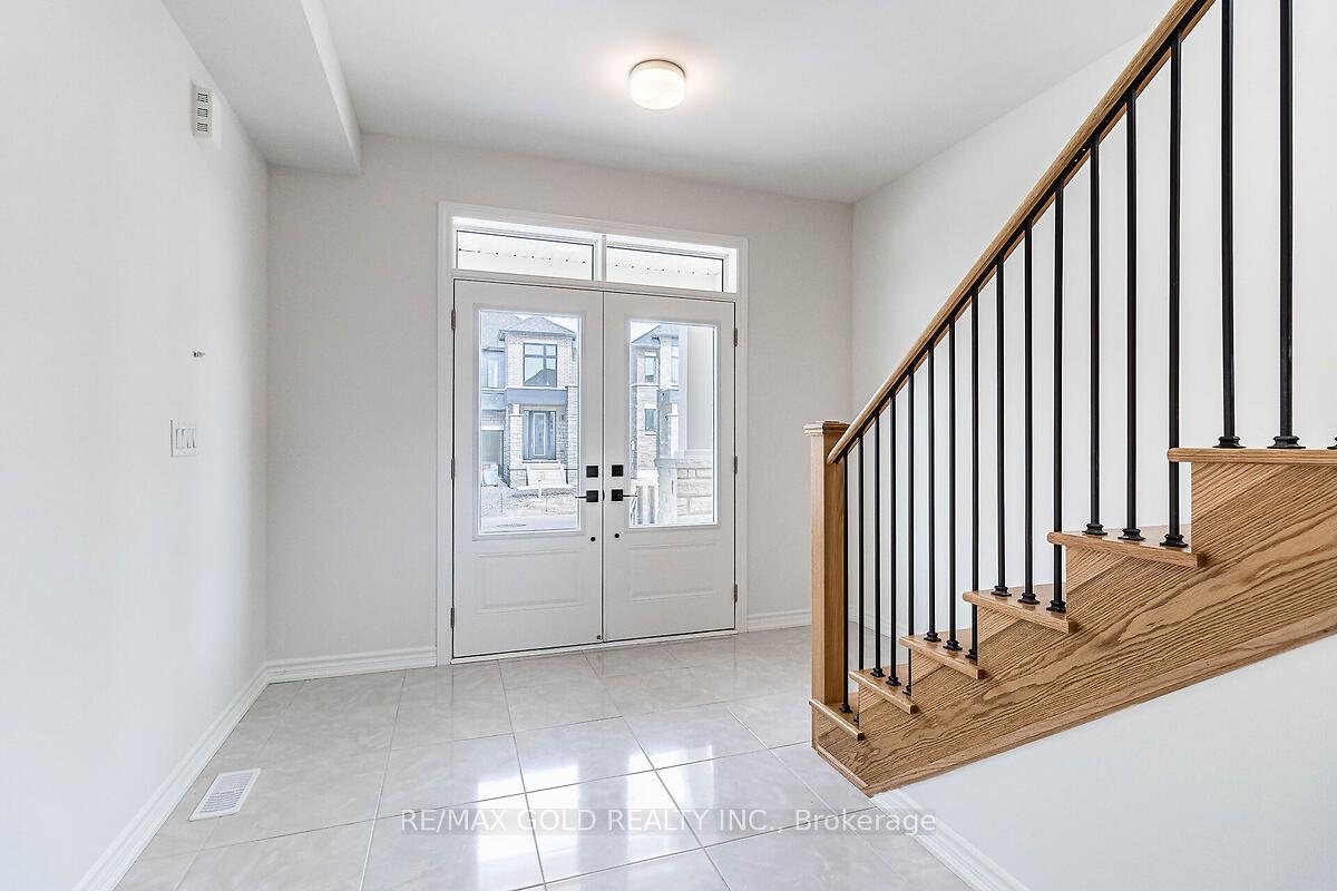 Photo 6 of 7 Dolomite Drive, Brampton, Bram East — HOMEH