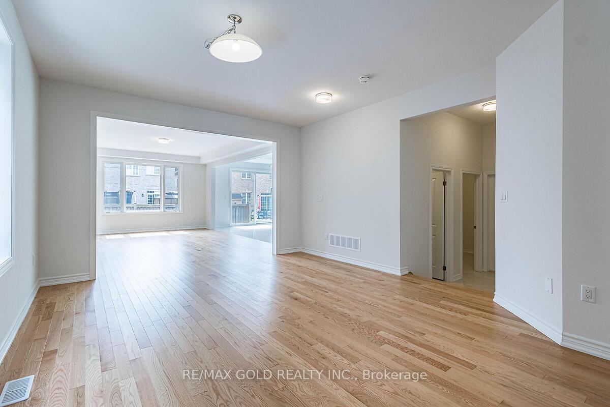 Photo 7 of 7 Dolomite Drive, Brampton, Bram East — HOMEH
