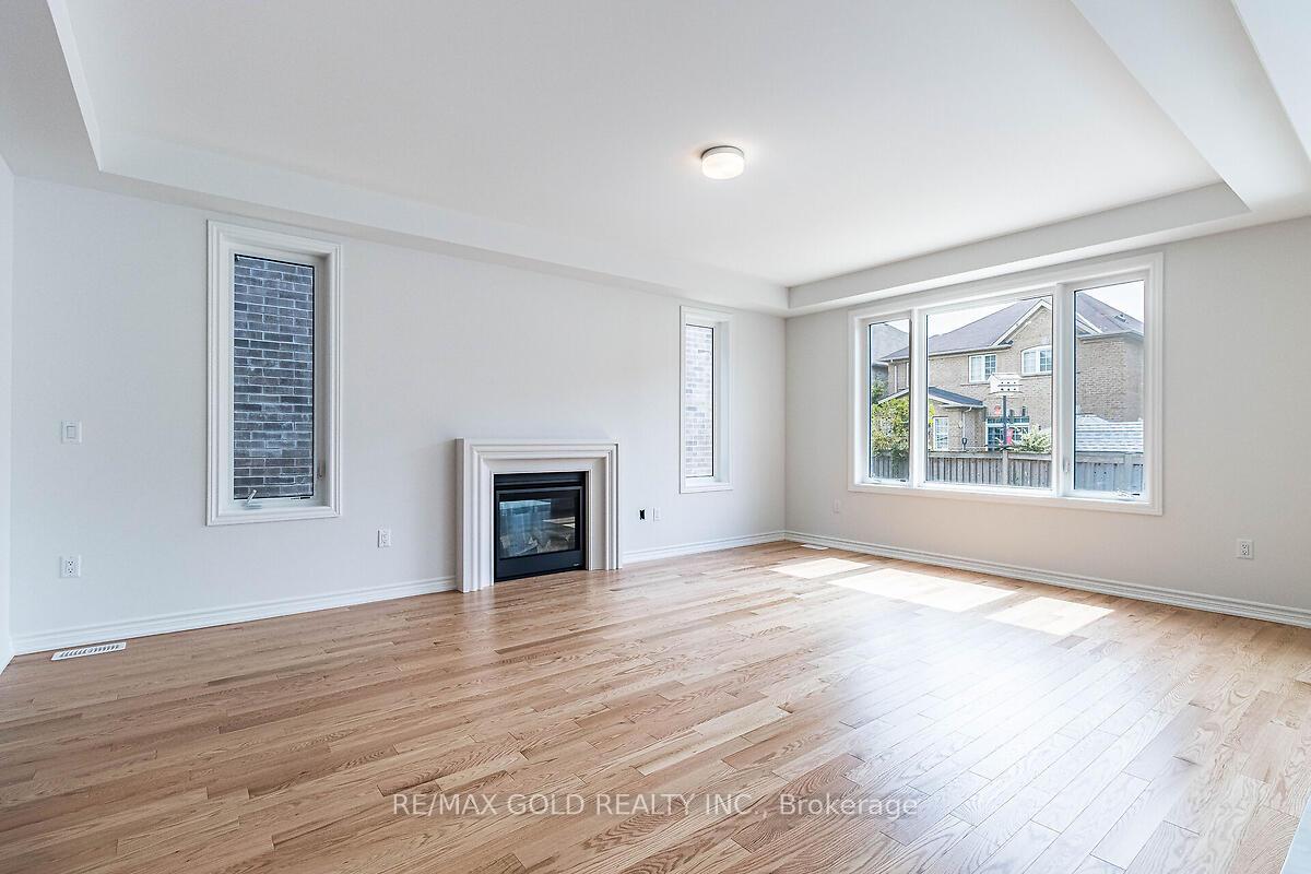 Photo 13 of 7 Dolomite Drive, Brampton, Bram East — HOMEH