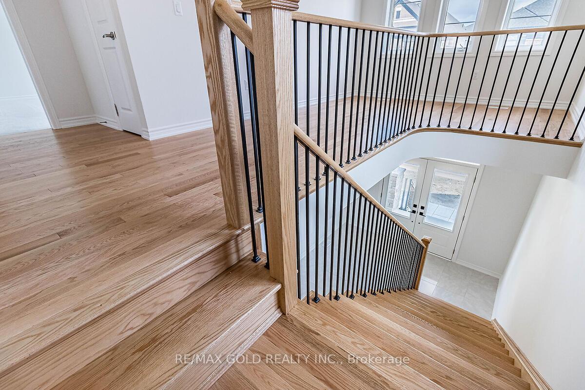 Photo 18 of 7 Dolomite Drive, Brampton, Bram East — HOMEH