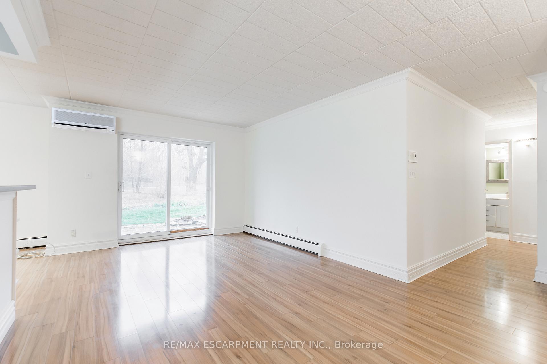 Photo 11 of Unit 110, 20 John Street, Grimsby, Grimsby East — HOMEH