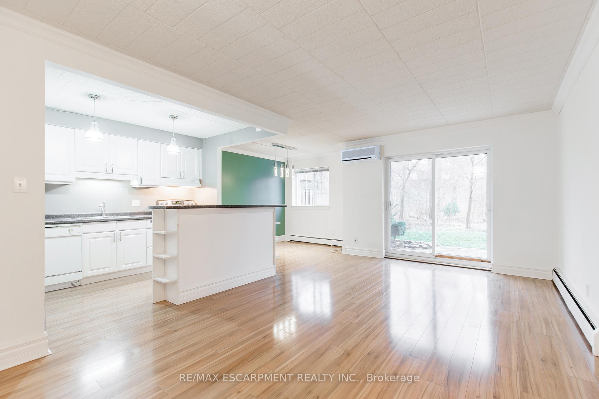 Photo 17 of Unit 110, 20 John Street, Grimsby, Grimsby East — HOMEH
