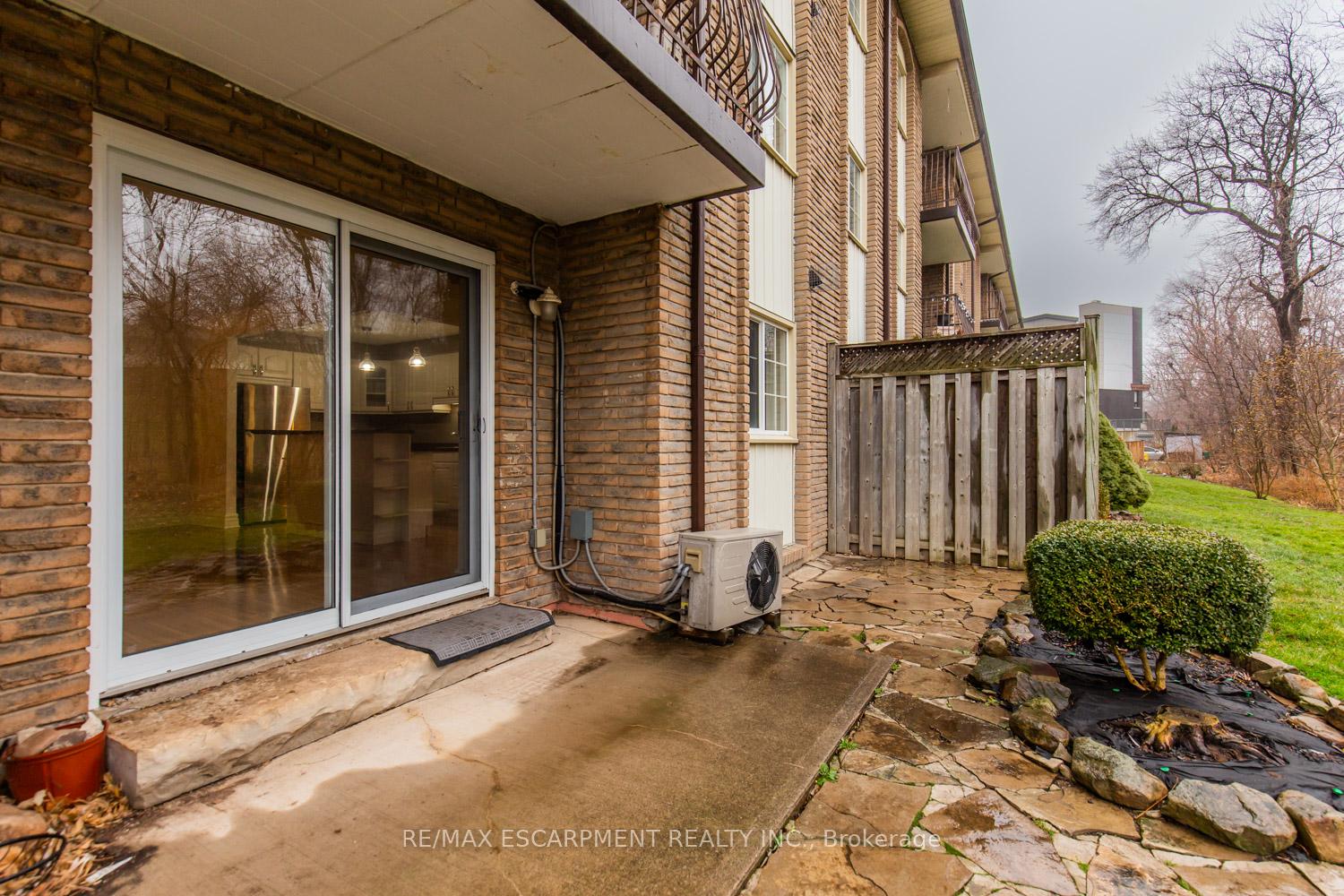Photo 13 of Unit 110, 20 John Street, Grimsby, Grimsby East — HOMEH