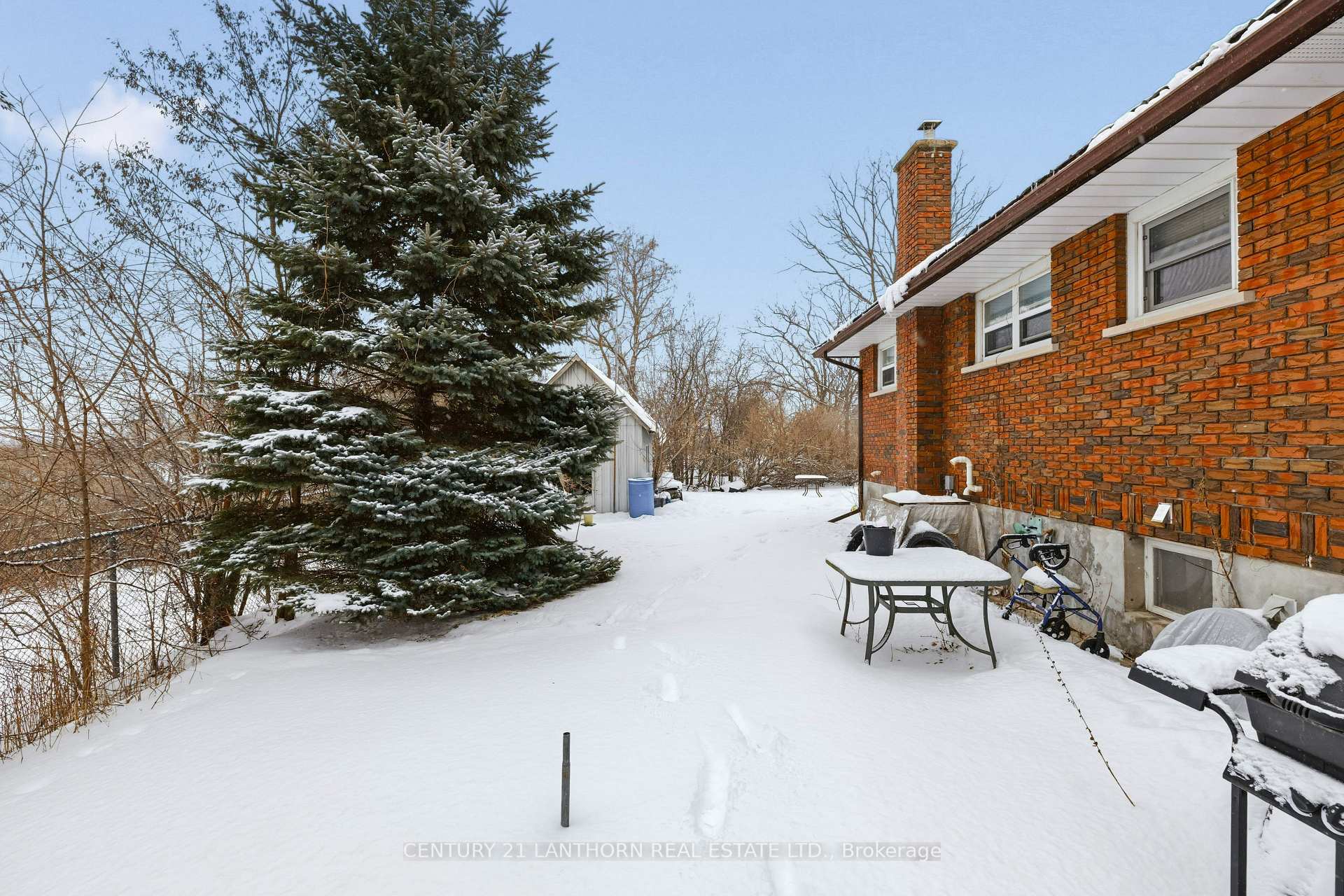 Photo 28 of 415 Stanley Avenue, Deseronto, Deseronto (Town) — HOMEH