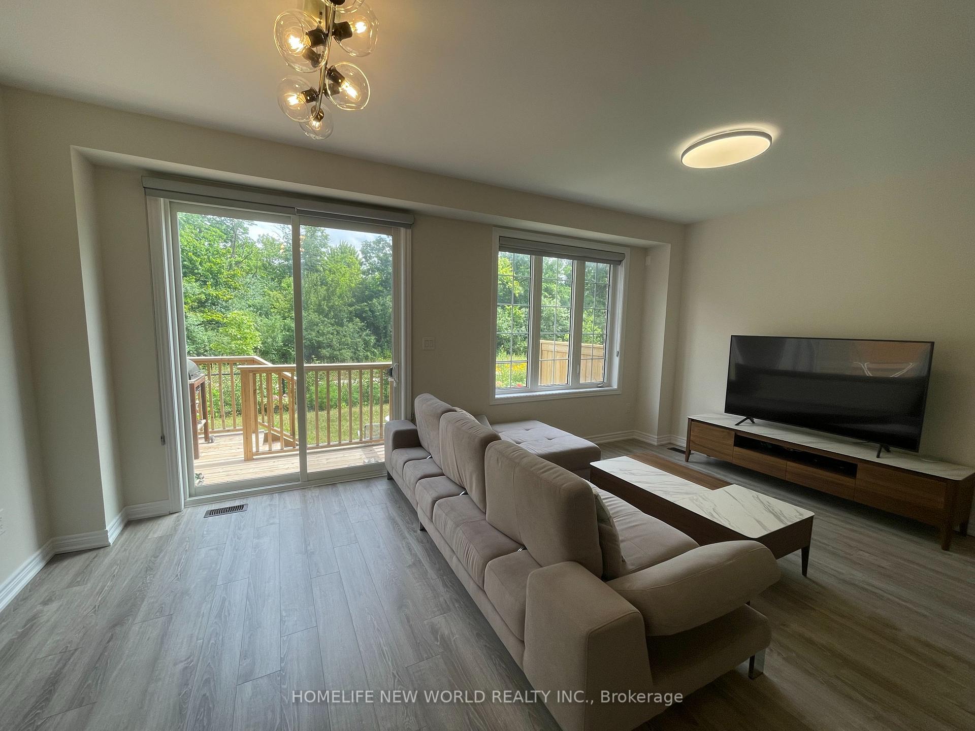 Photo 2 of 3335 Mockingbird Common, Oakville, Joshua Meadows — HOMEH