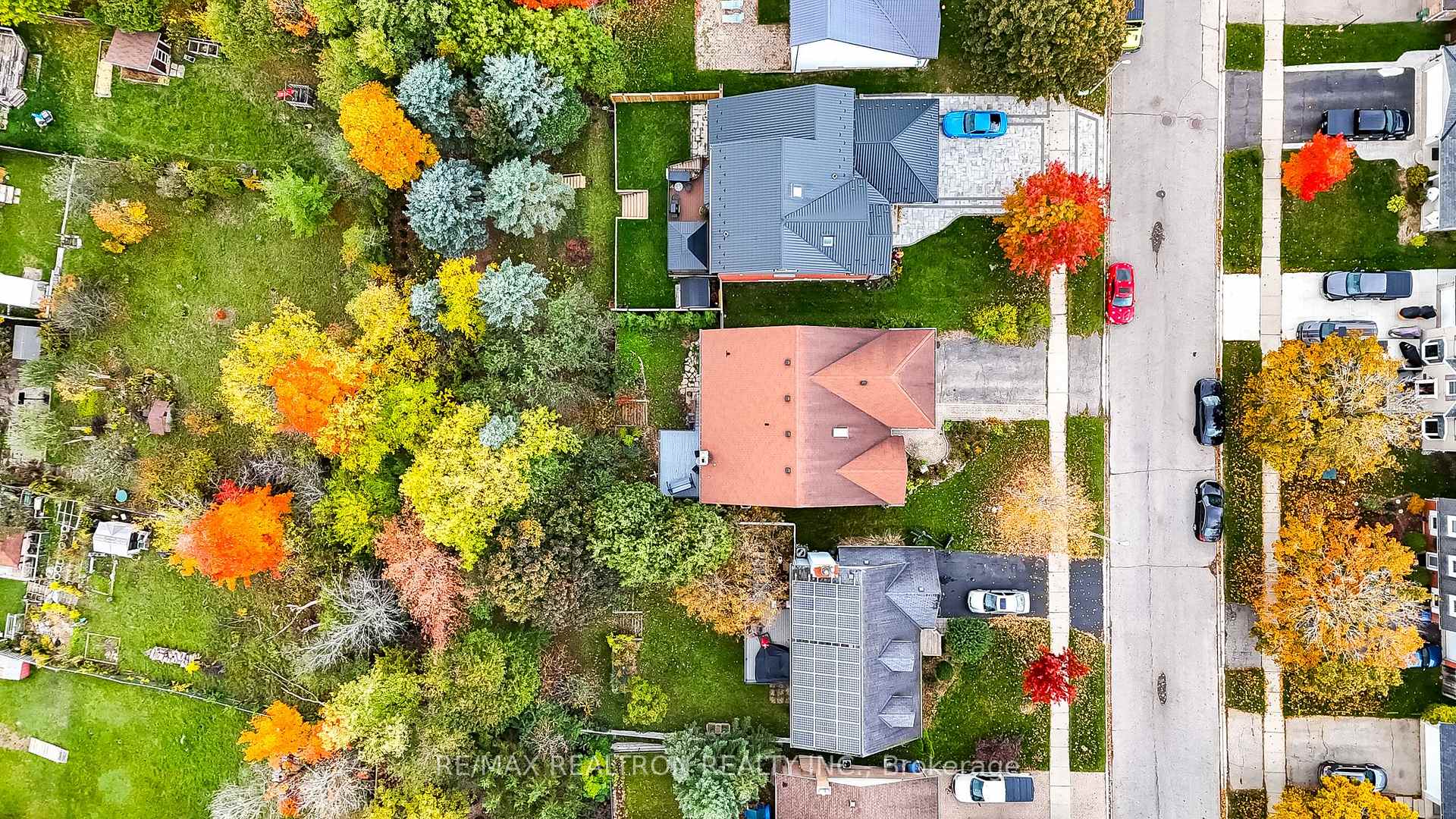 Photo 46 of 70 Pinnacle Crescent, Guelph, Willow West/Sugarbush/West Acres — HOMEH