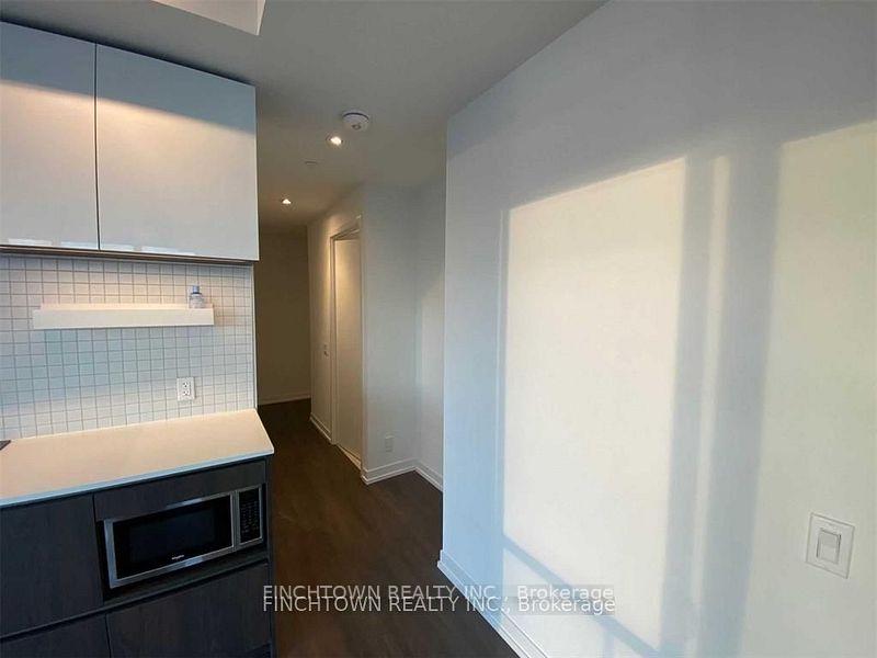 Photo 17 of Unit 6109, 950 Portage Parkway, Vaughan, Vaughan Corporate Centre — HOMEH