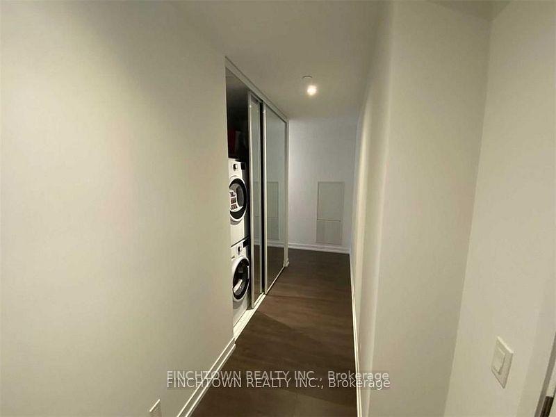 Photo 1 of Unit 6109, 950 Portage Parkway, Vaughan, Vaughan Corporate Centre — HOMEH