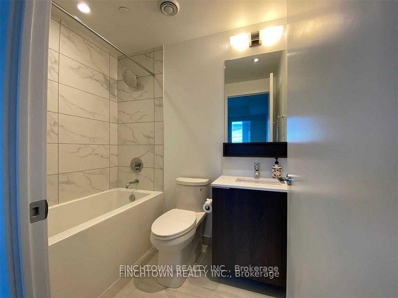 Photo 4 of Unit 6109, 950 Portage Parkway, Vaughan, Vaughan Corporate Centre — HOMEH