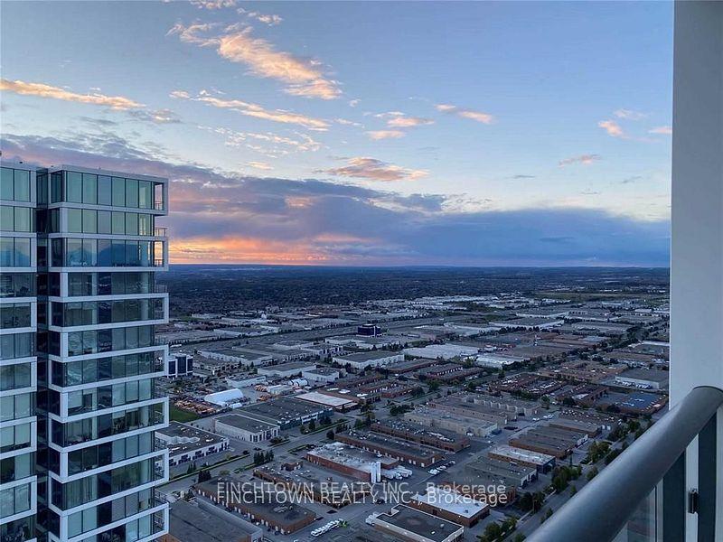 Photo 10 of Unit 6109, 950 Portage Parkway, Vaughan, Vaughan Corporate Centre — HOMEH