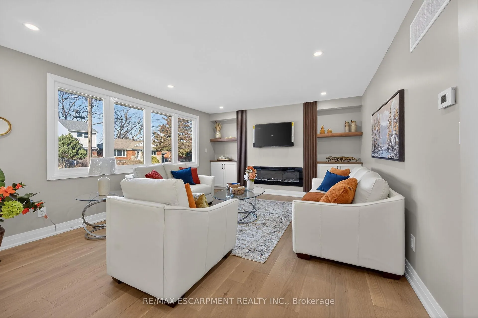 Photo 15 of 84 Blanmora Drive, Hamilton, Stoney Creek — HOMEH