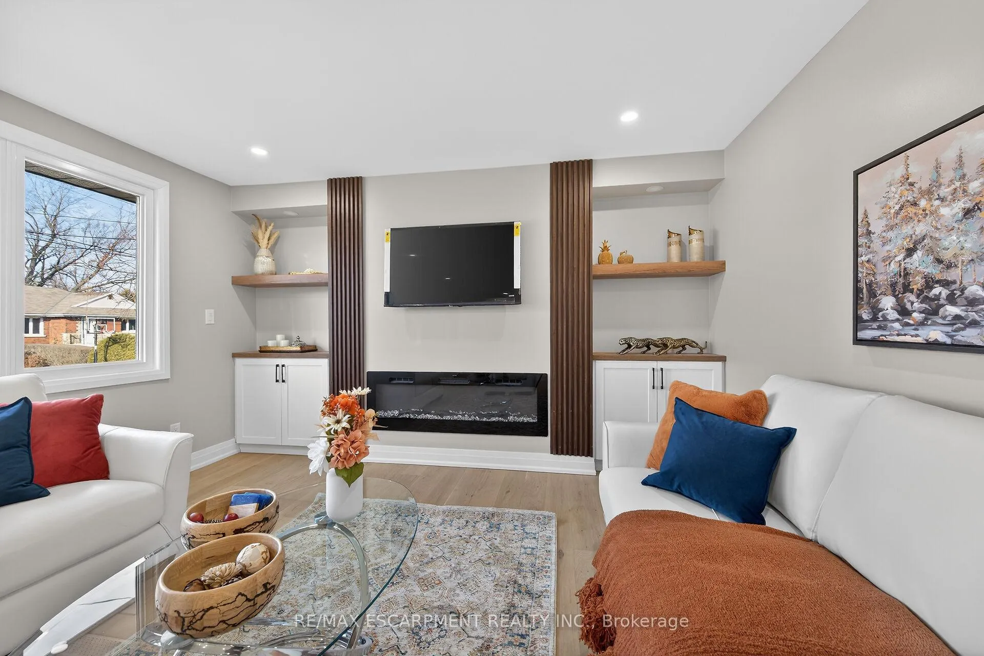 Photo 17 of 84 Blanmora Drive, Hamilton, Stoney Creek — HOMEH