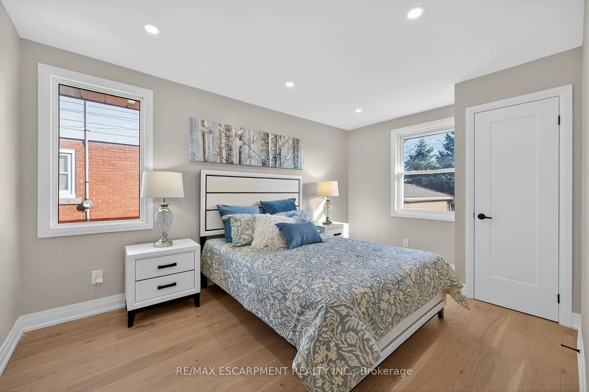 Photo 34 of 84 Blanmora Drive, Hamilton, Stoney Creek — HOMEH