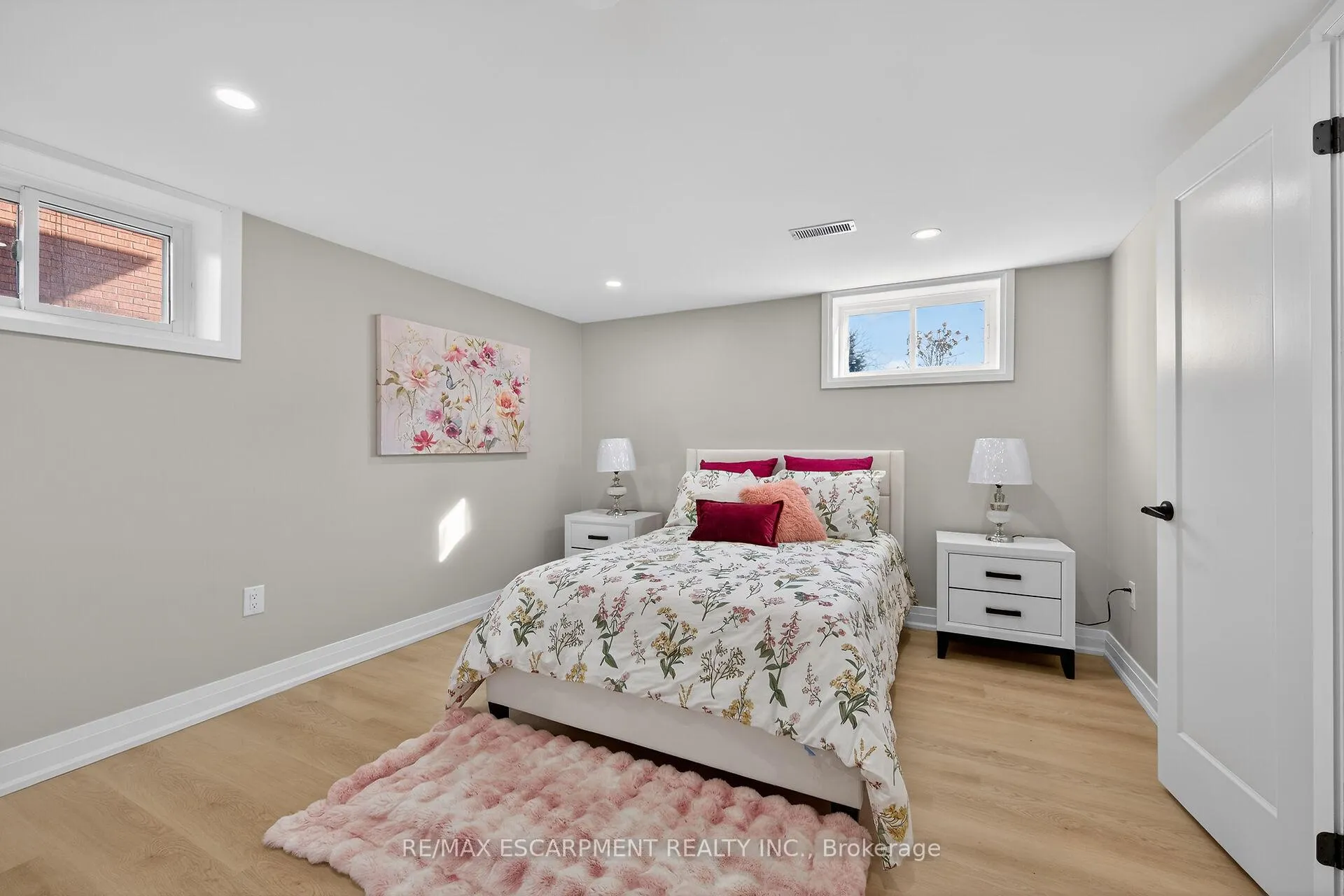 Photo 66 of 84 Blanmora Drive, Hamilton, Stoney Creek — HOMEH