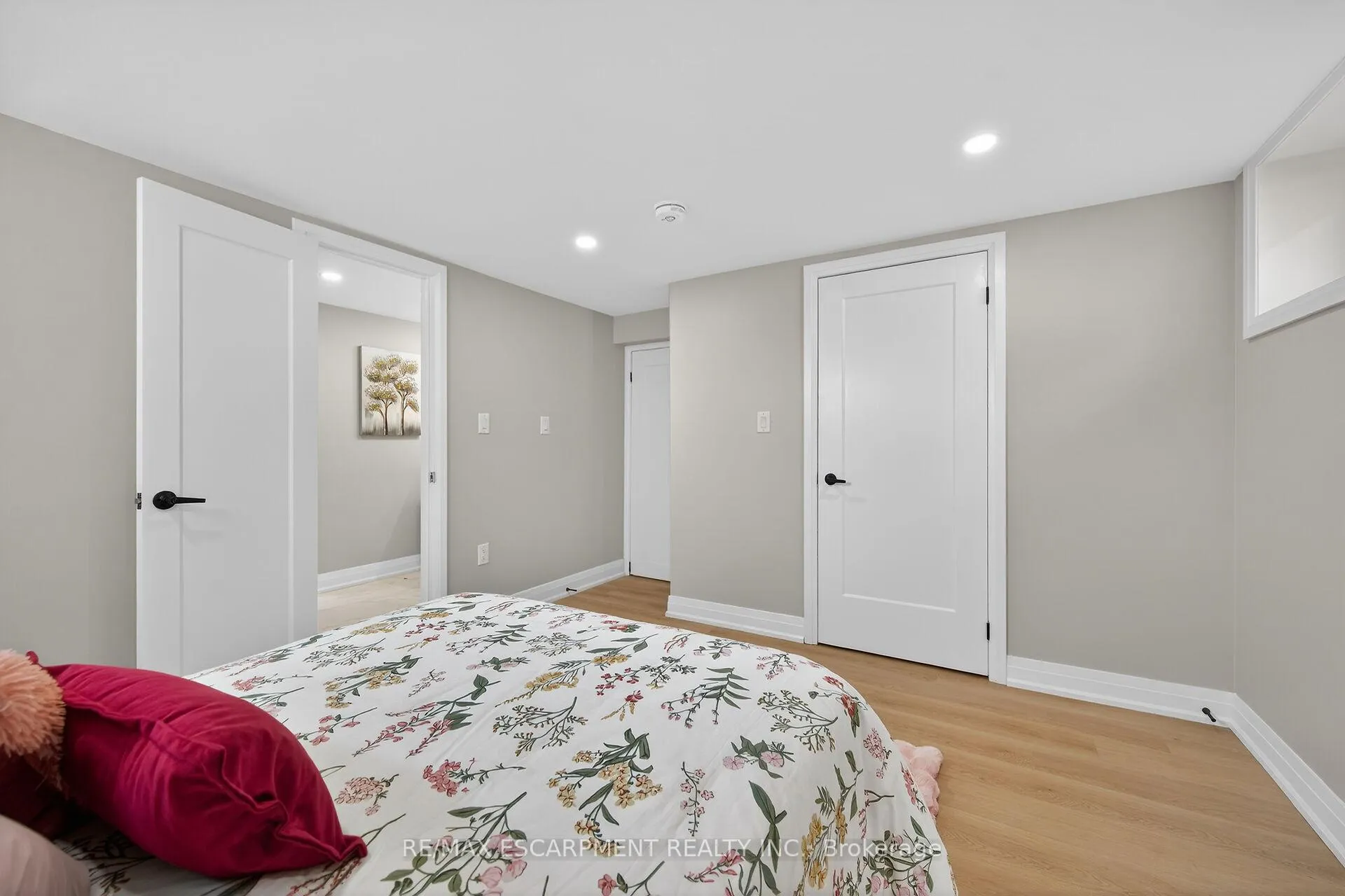 Photo 67 of 84 Blanmora Drive, Hamilton, Stoney Creek — HOMEH