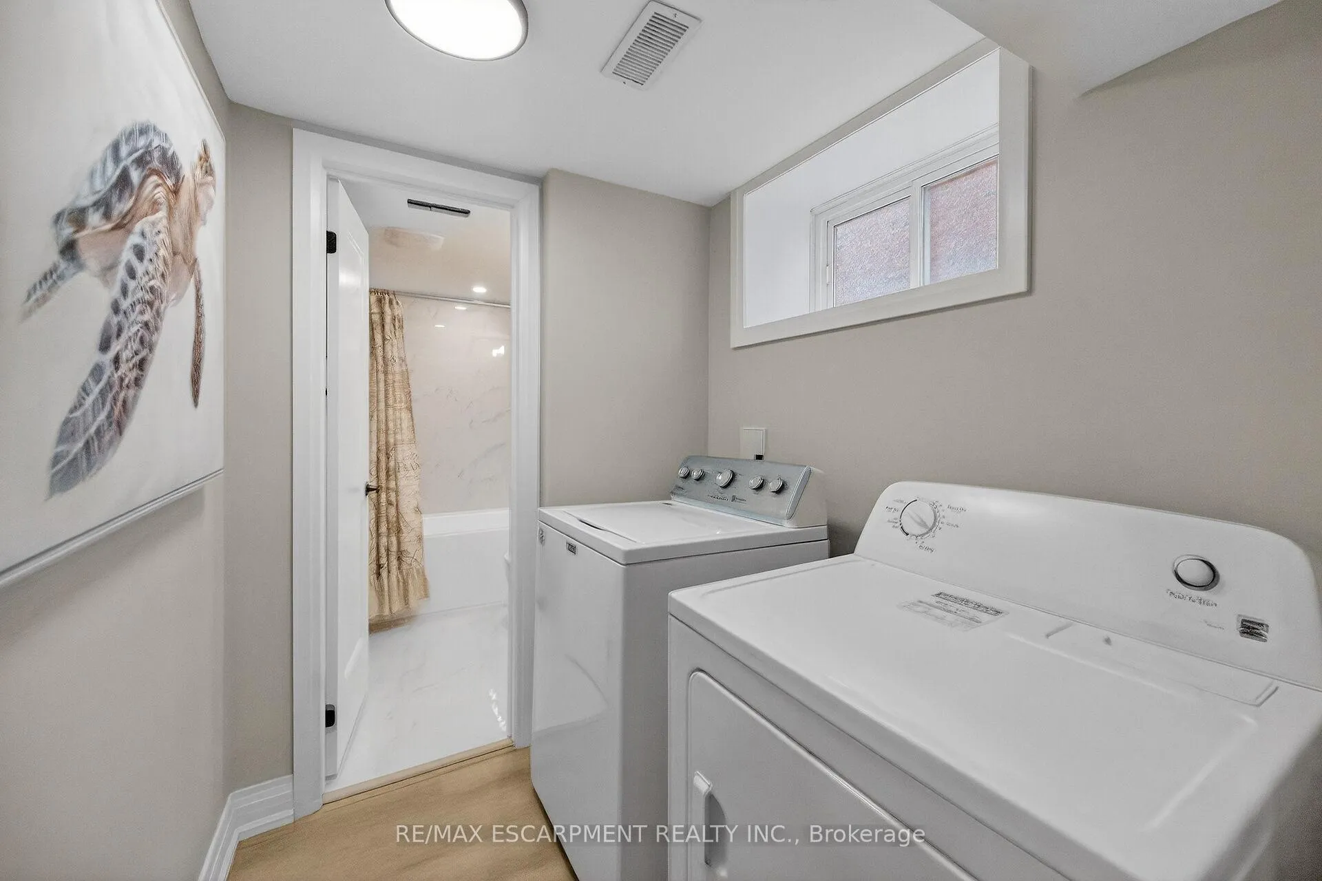 Photo 79 of 84 Blanmora Drive, Hamilton, Stoney Creek — HOMEH