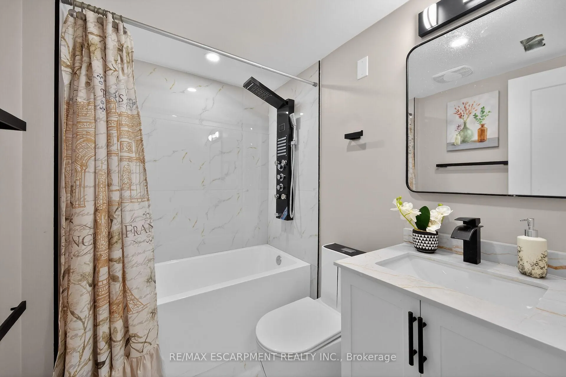 Photo 80 of 84 Blanmora Drive, Hamilton, Stoney Creek — HOMEH