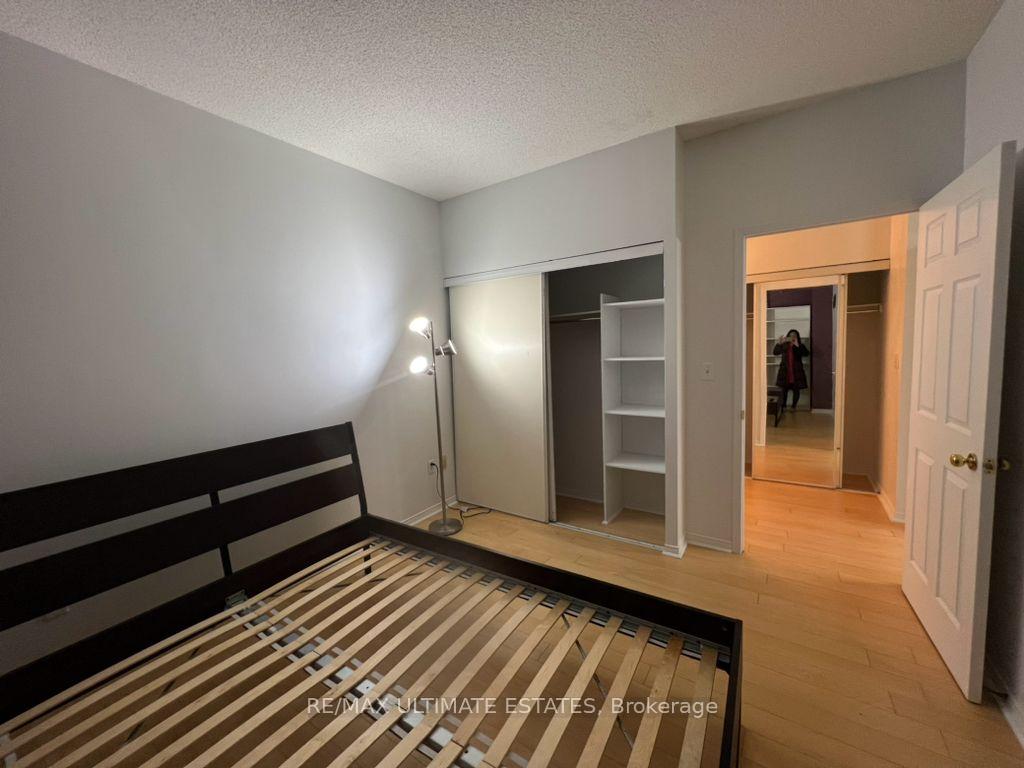 Photo 2 of Unit 101, 1 Pemberton Avenue, North York, Newtonbrook East — HOMEH