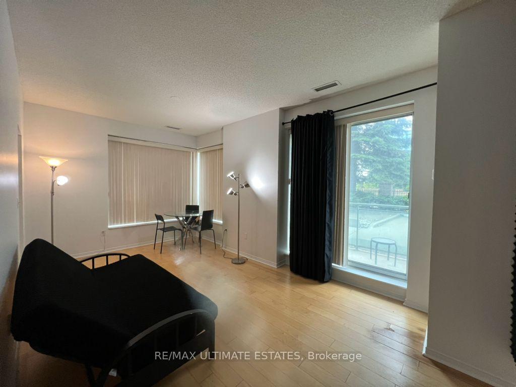 Photo 9 of Unit 101, 1 Pemberton Avenue, North York, Newtonbrook East — HOMEH