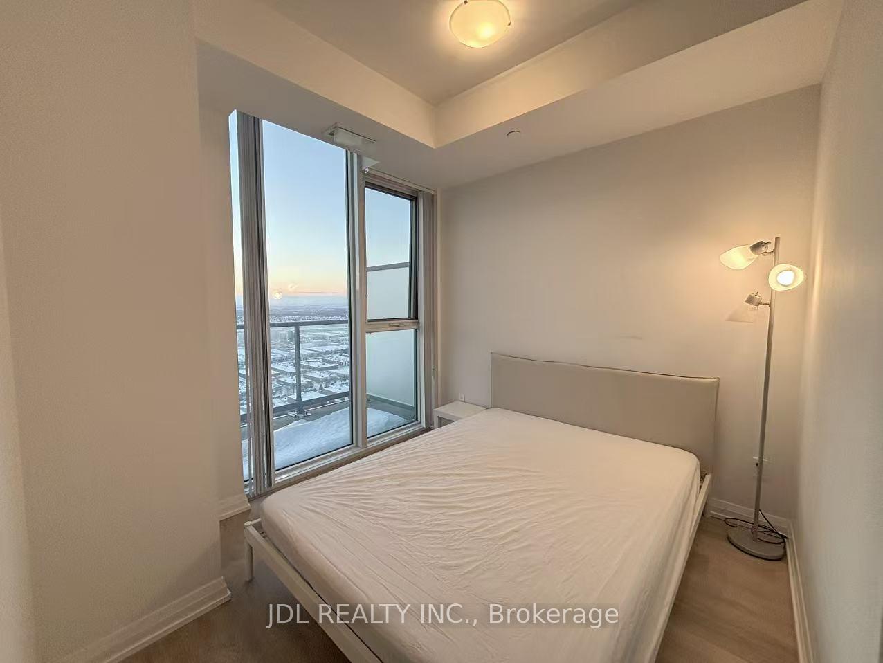 Photo 2 of Unit Ph10, 7895 Jane Street, Vaughan, Concord — HOMEH