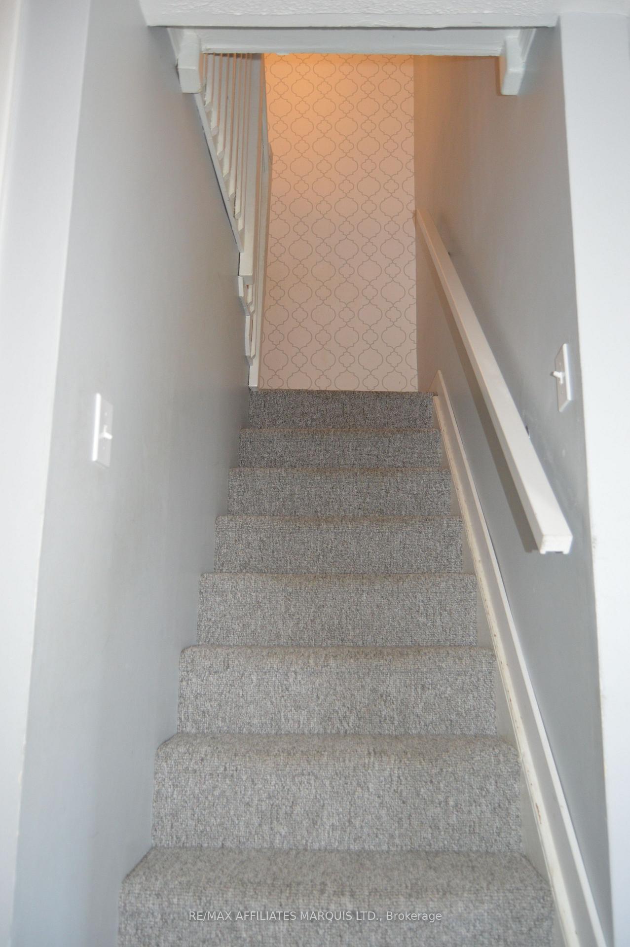 Photo 10 of 27 Monroe Avenue, Cornwall — HOMEH