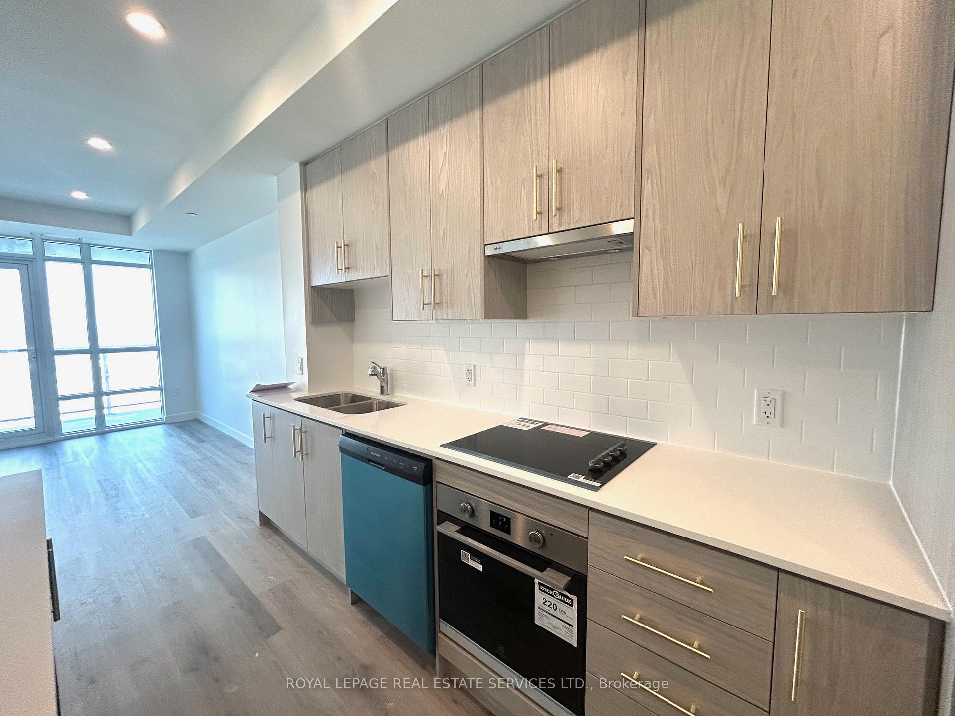 Photo 7 of Unit 903, 461 Green Road, Hamilton, Lakeshore — HOMEH
