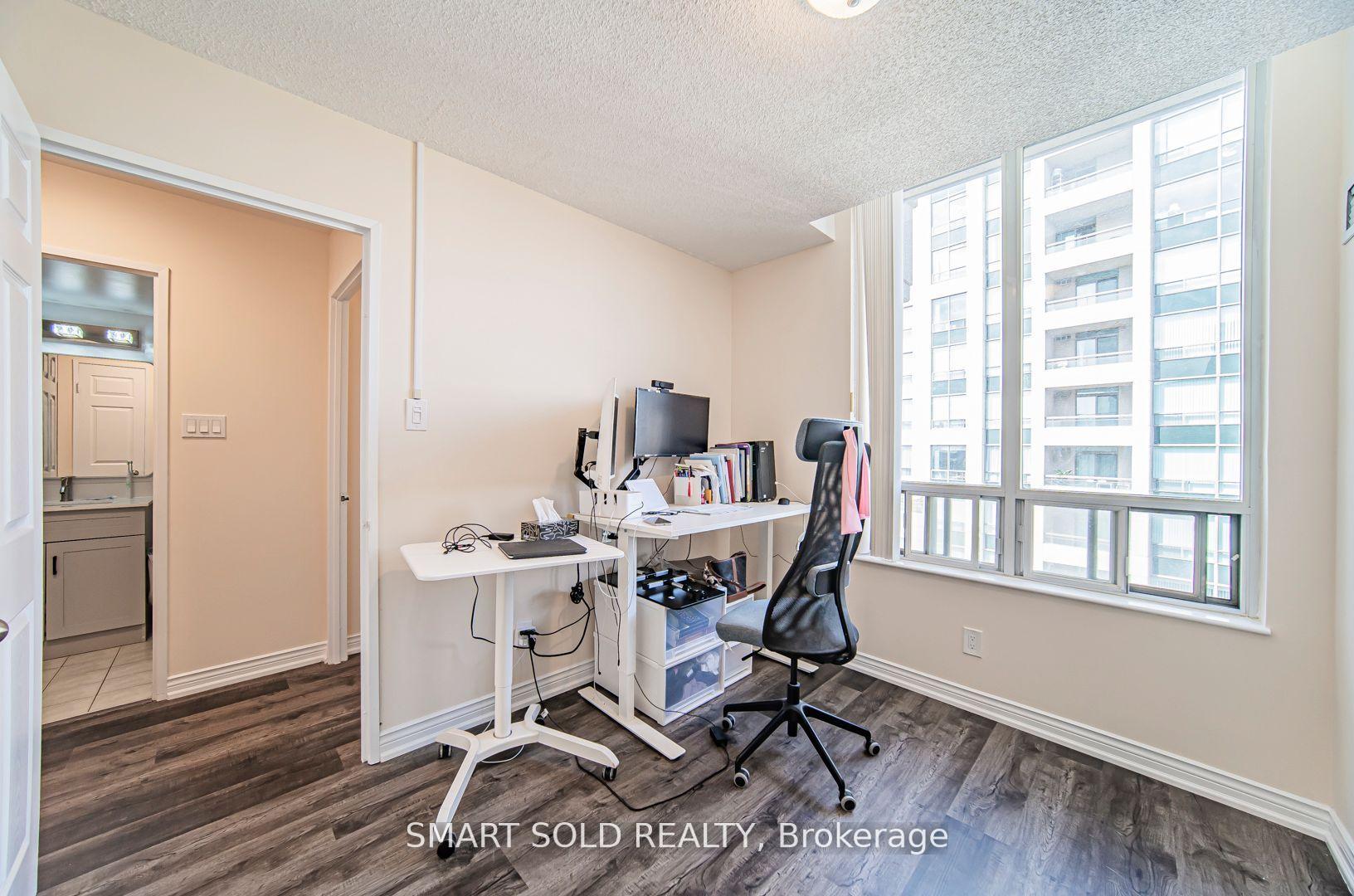 Photo 19 of Unit PH210, 256 Doris Avenue, North York, Willowdale East — HOMEH