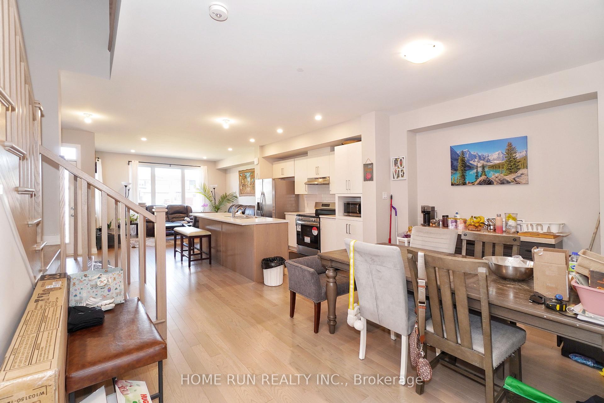 Photo 6 of 1007 Acoustic Way, Ottawa, Riverside South/Gloucester Glen — HOMEH