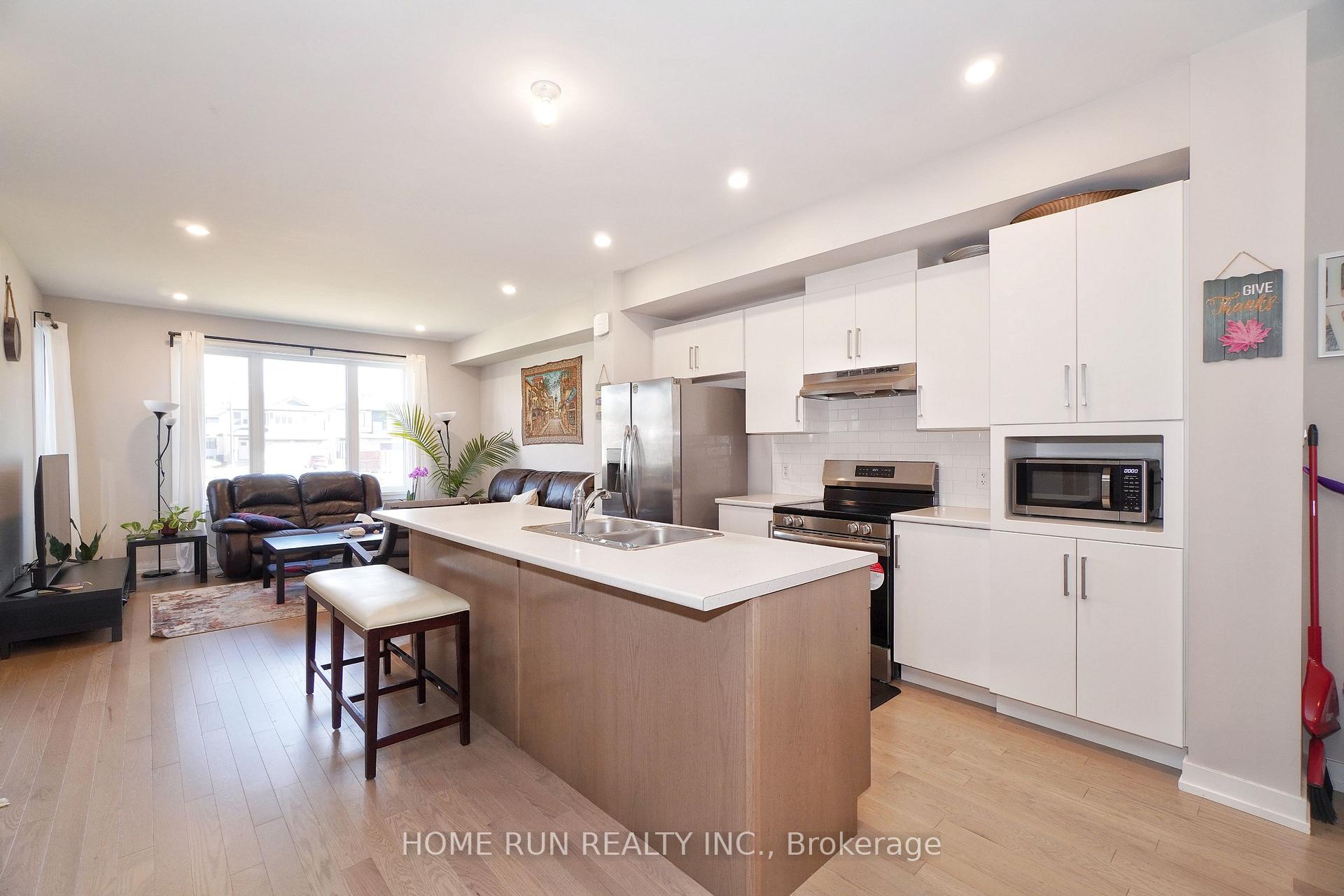 Photo 15 of 1007 Acoustic Way, Ottawa, Riverside South/Gloucester Glen — HOMEH
