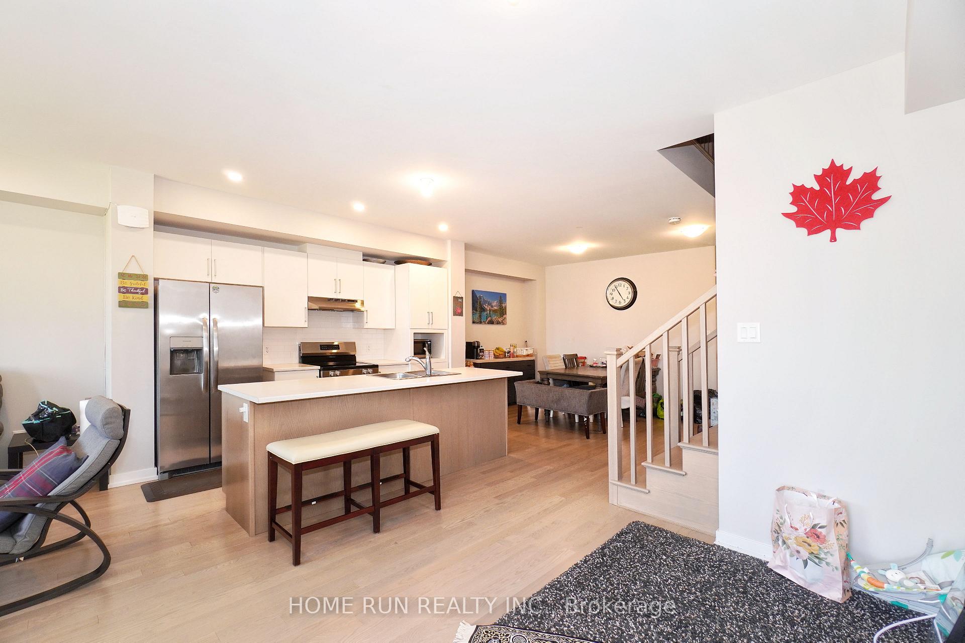 Photo 8 of 1007 Acoustic Way, Ottawa, Riverside South/Gloucester Glen — HOMEH