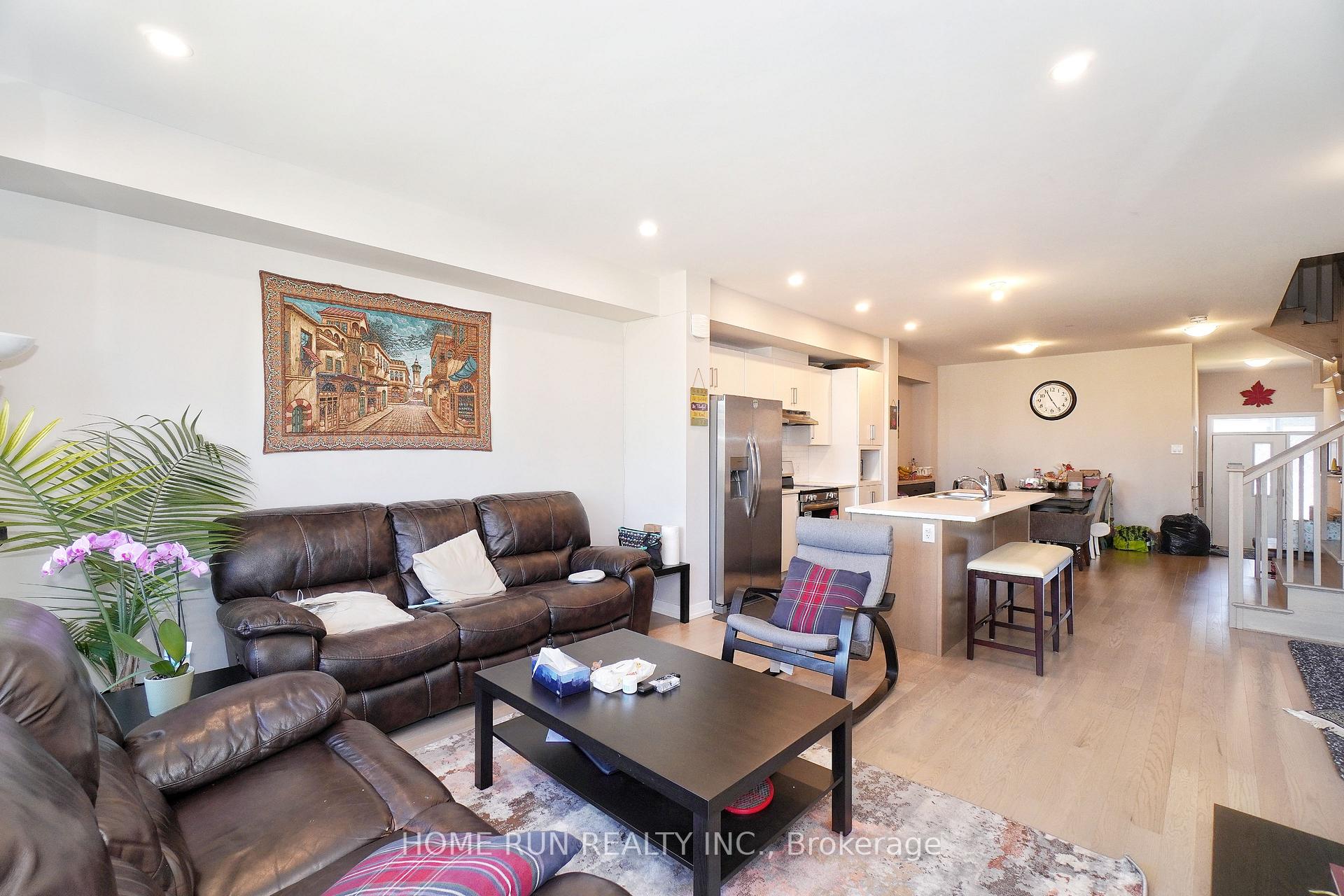 Photo 13 of 1007 Acoustic Way, Ottawa, Riverside South/Gloucester Glen — HOMEH
