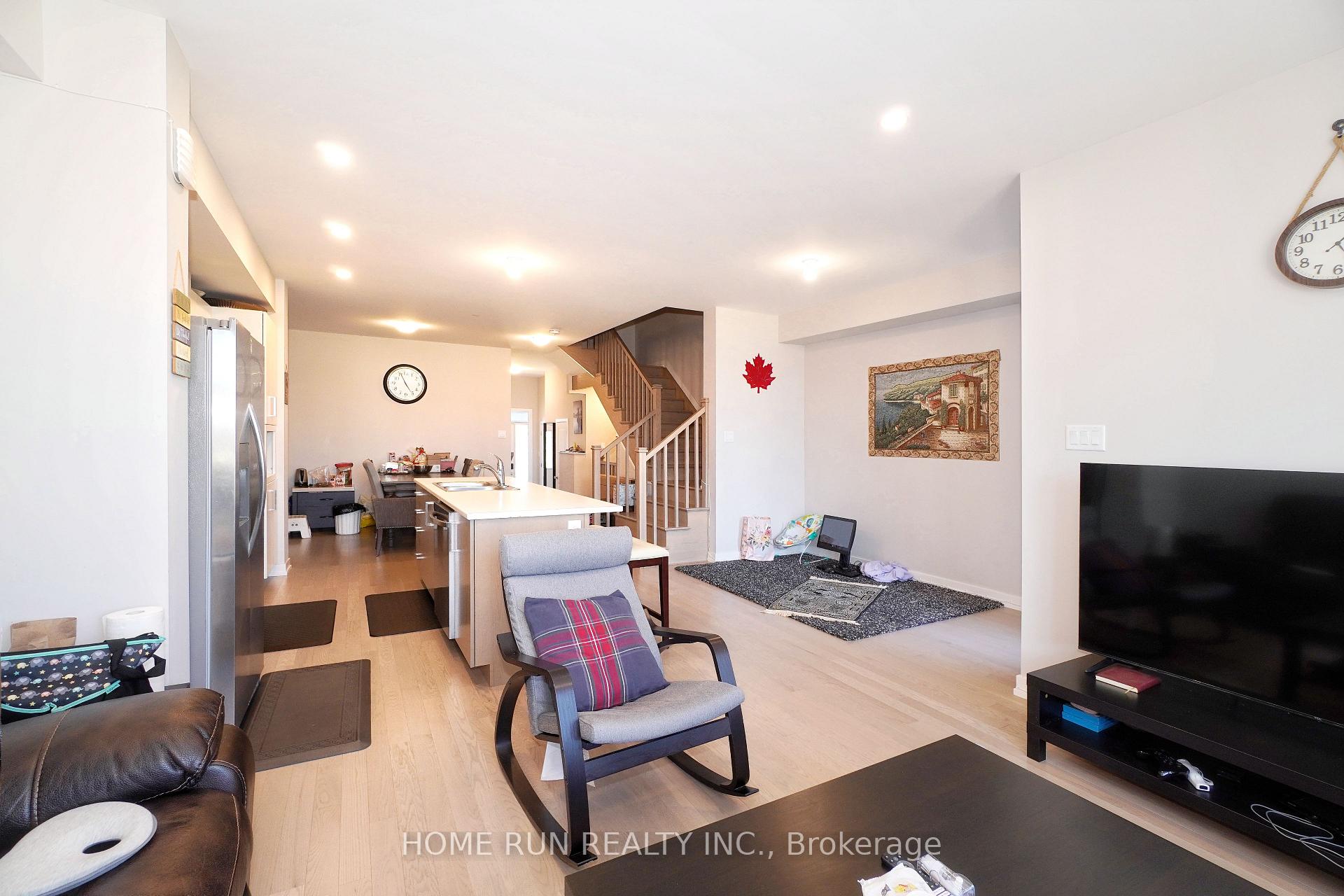 Photo 12 of 1007 Acoustic Way, Ottawa, Riverside South/Gloucester Glen — HOMEH
