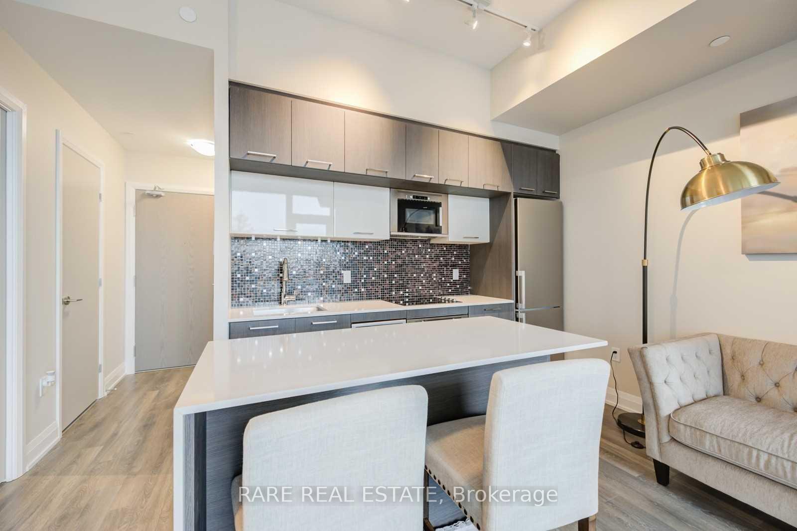Photo 6 of Unit 307, 4800 Highway 7 Road, Vaughan, East Woodbridge — HOMEH