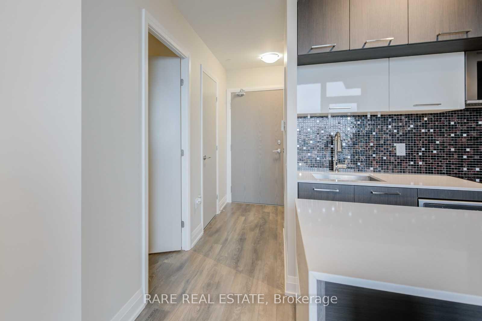 Photo 2 of Unit 307, 4800 Highway 7 Road, Vaughan, East Woodbridge — HOMEH