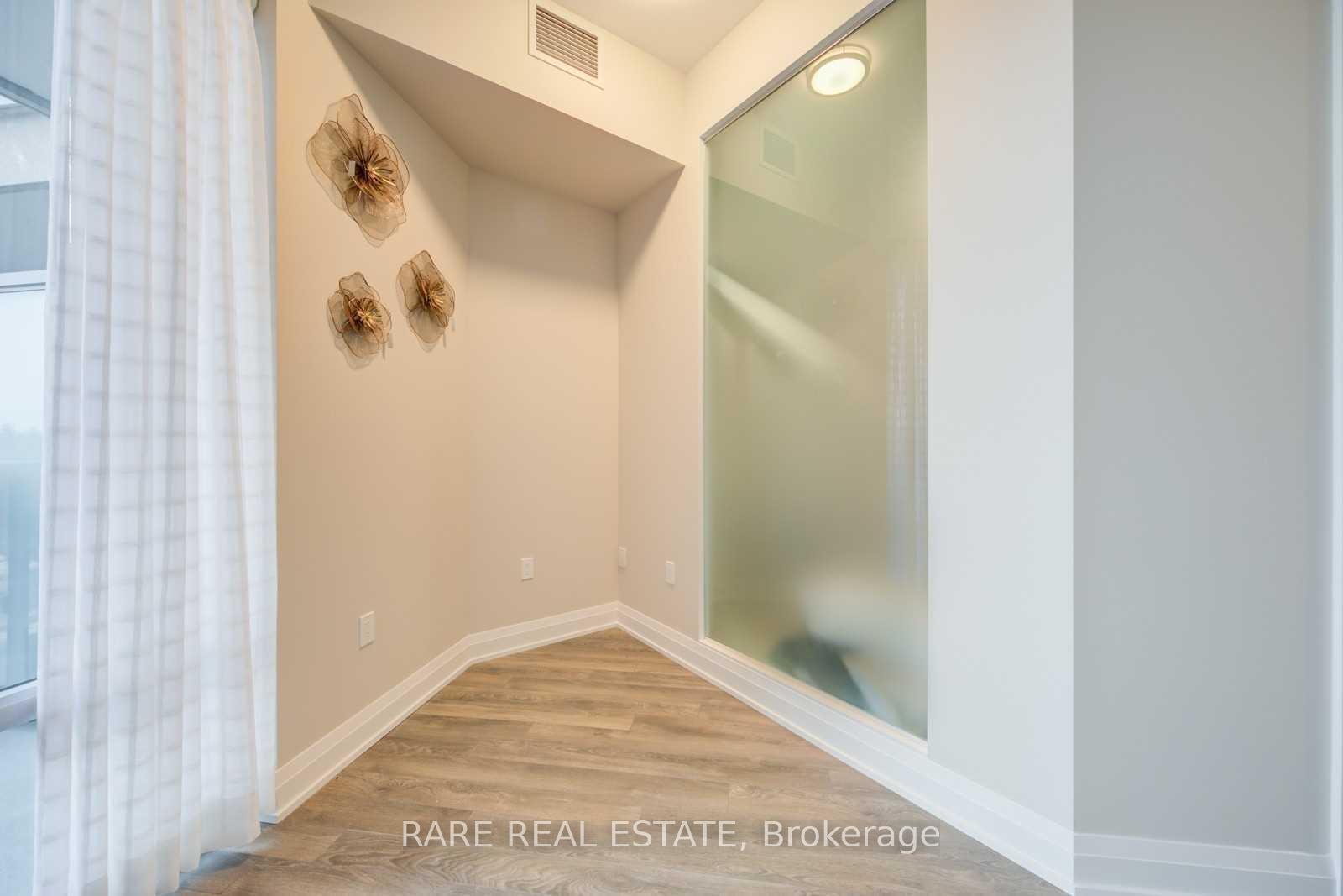 Photo 13 of Unit 307, 4800 Highway 7 Road, Vaughan, East Woodbridge — HOMEH