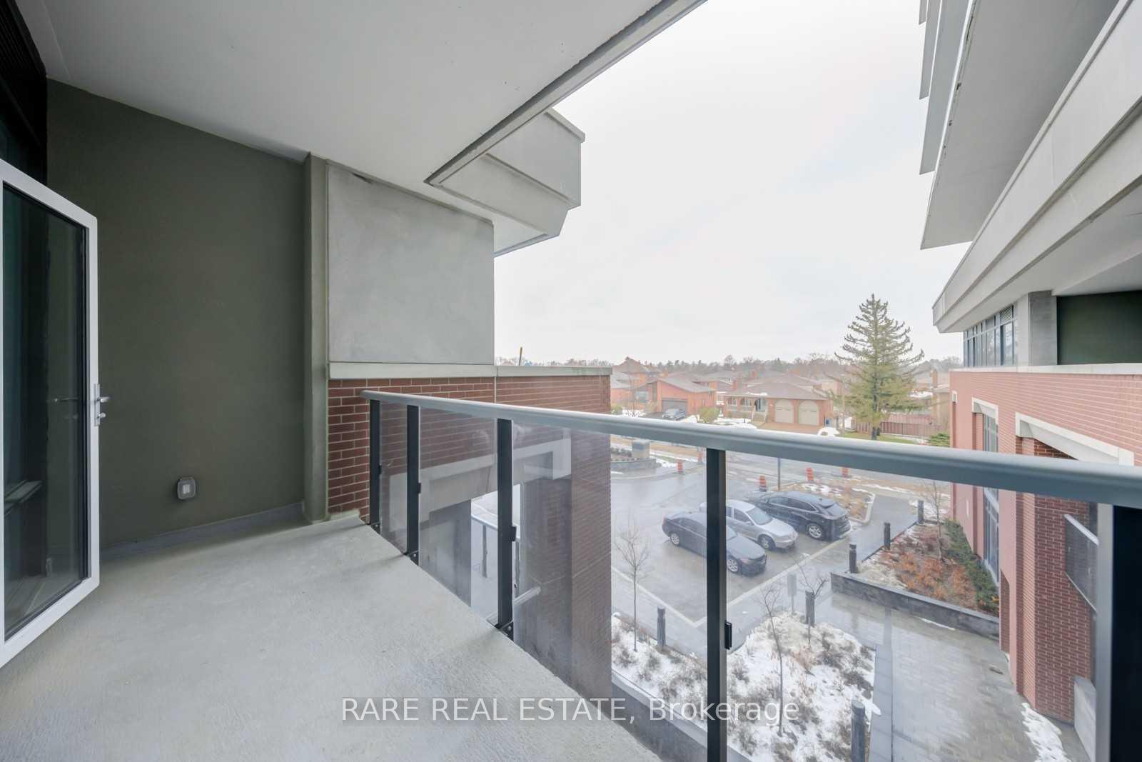 Photo 5 of Unit 307, 4800 Highway 7 Road, Vaughan, East Woodbridge — HOMEH