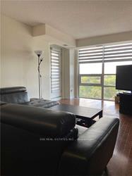 Front of Unit 1722, 35 Hollywood Avenue