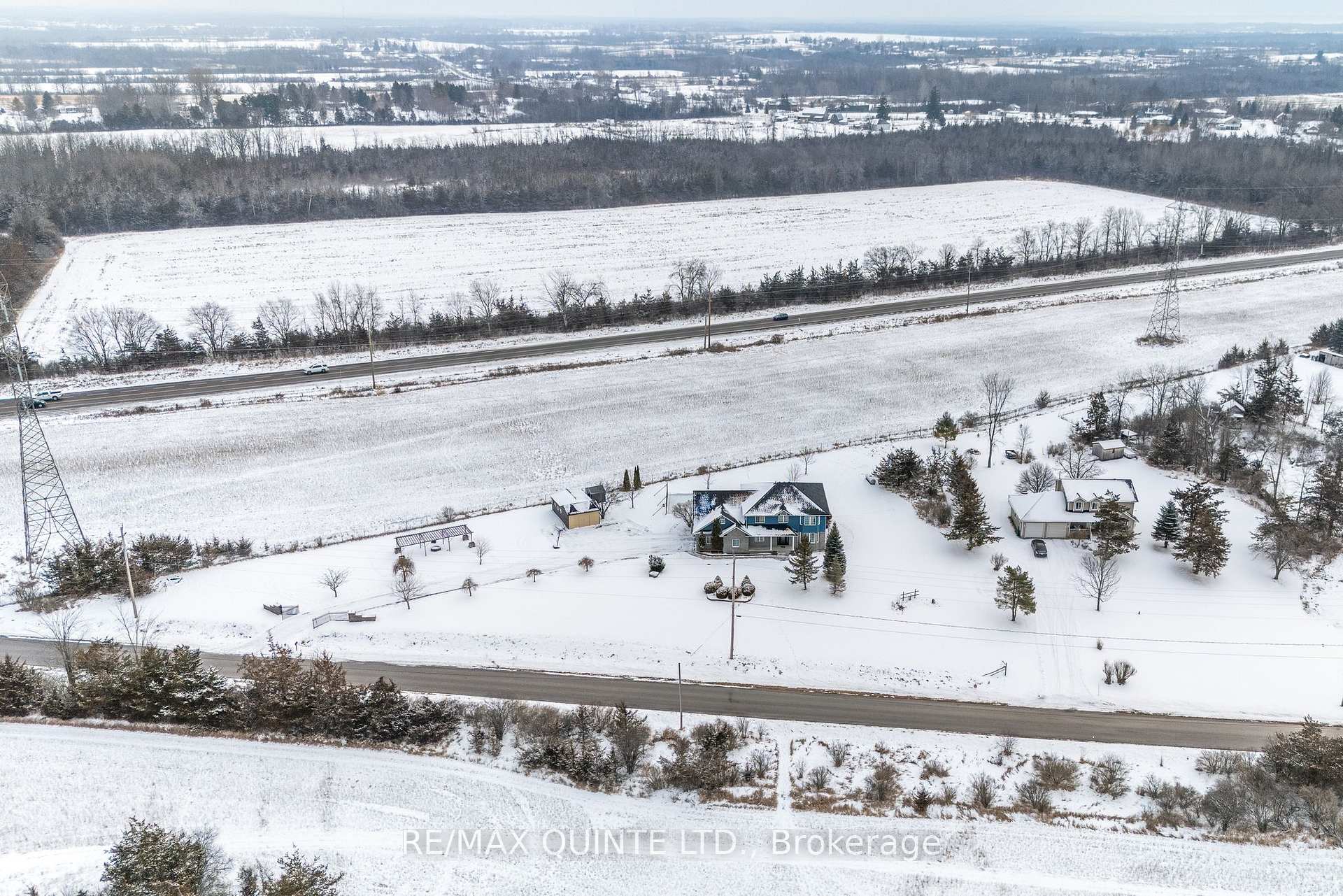 Photo 2 of 41 Wiser Road, Belleville, Thurlow Ward — HOMEH
