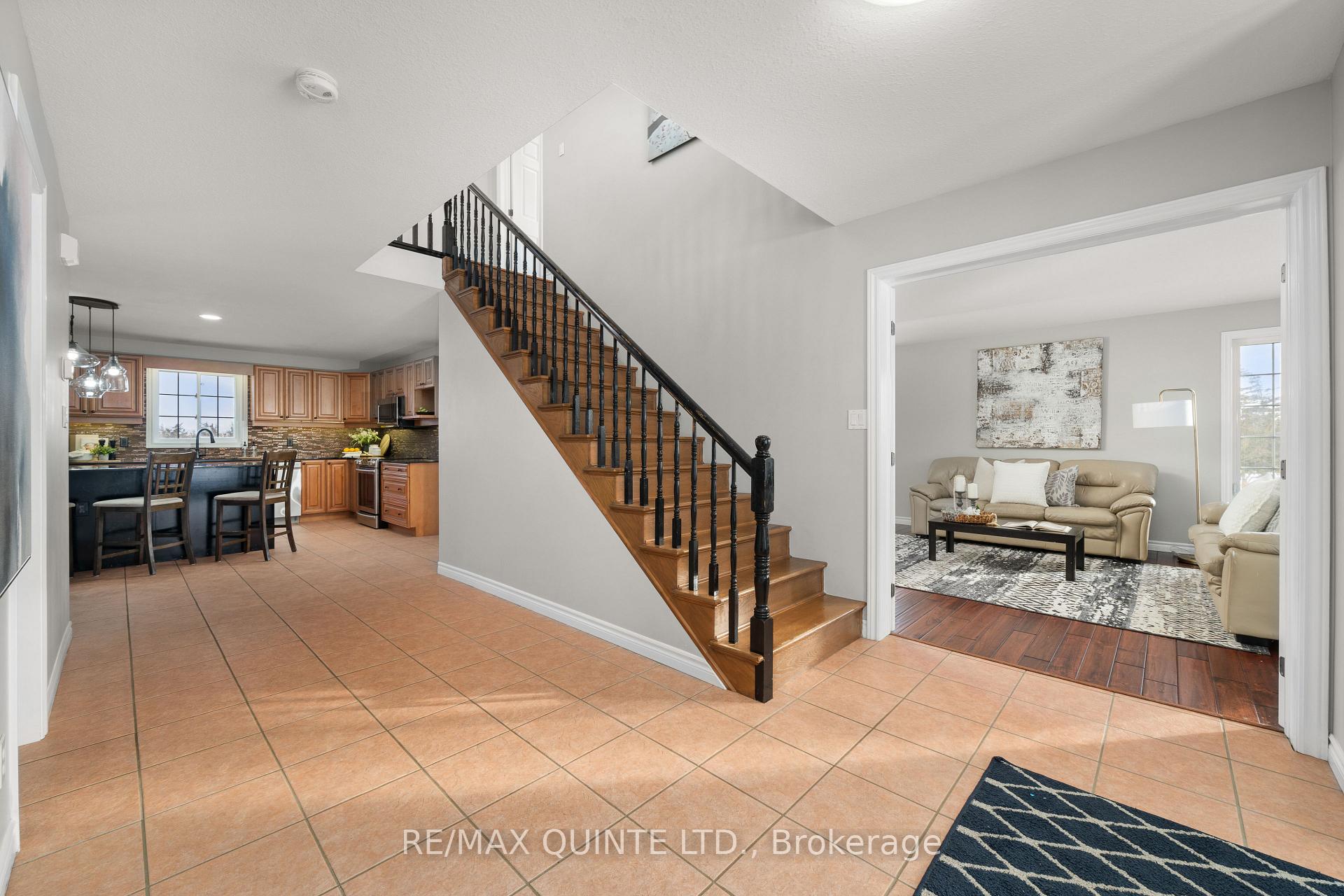 Photo 10 of 41 Wiser Road, Belleville, Thurlow Ward — HOMEH