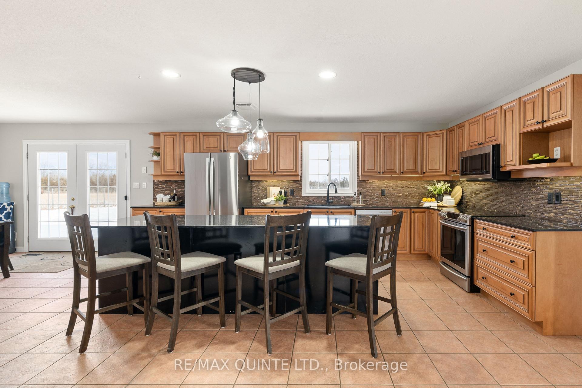 Photo 17 of 41 Wiser Road, Belleville, Thurlow Ward — HOMEH