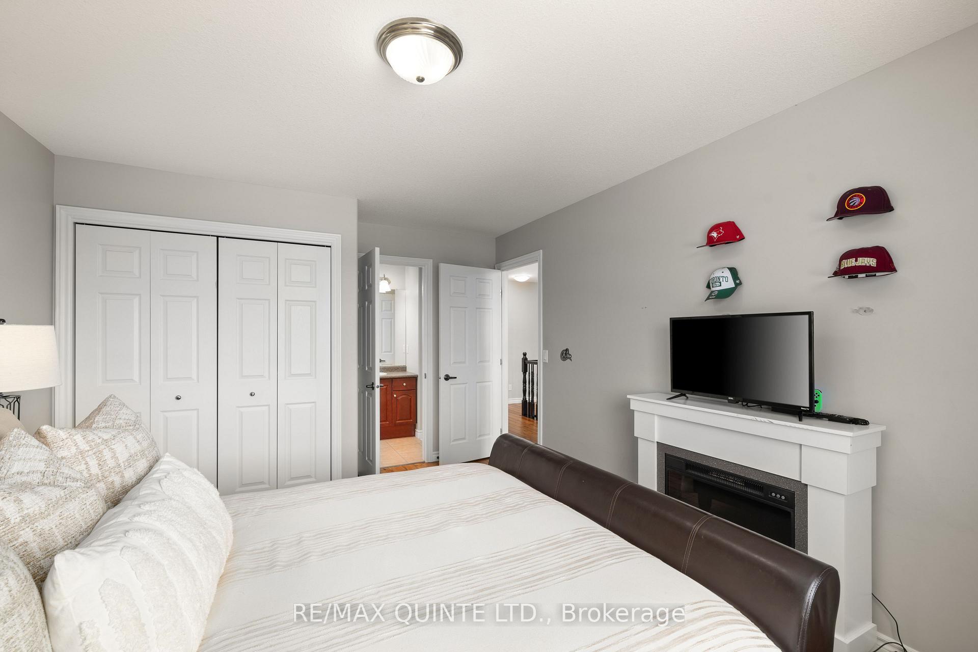 Photo 33 of 41 Wiser Road, Belleville, Thurlow Ward — HOMEH