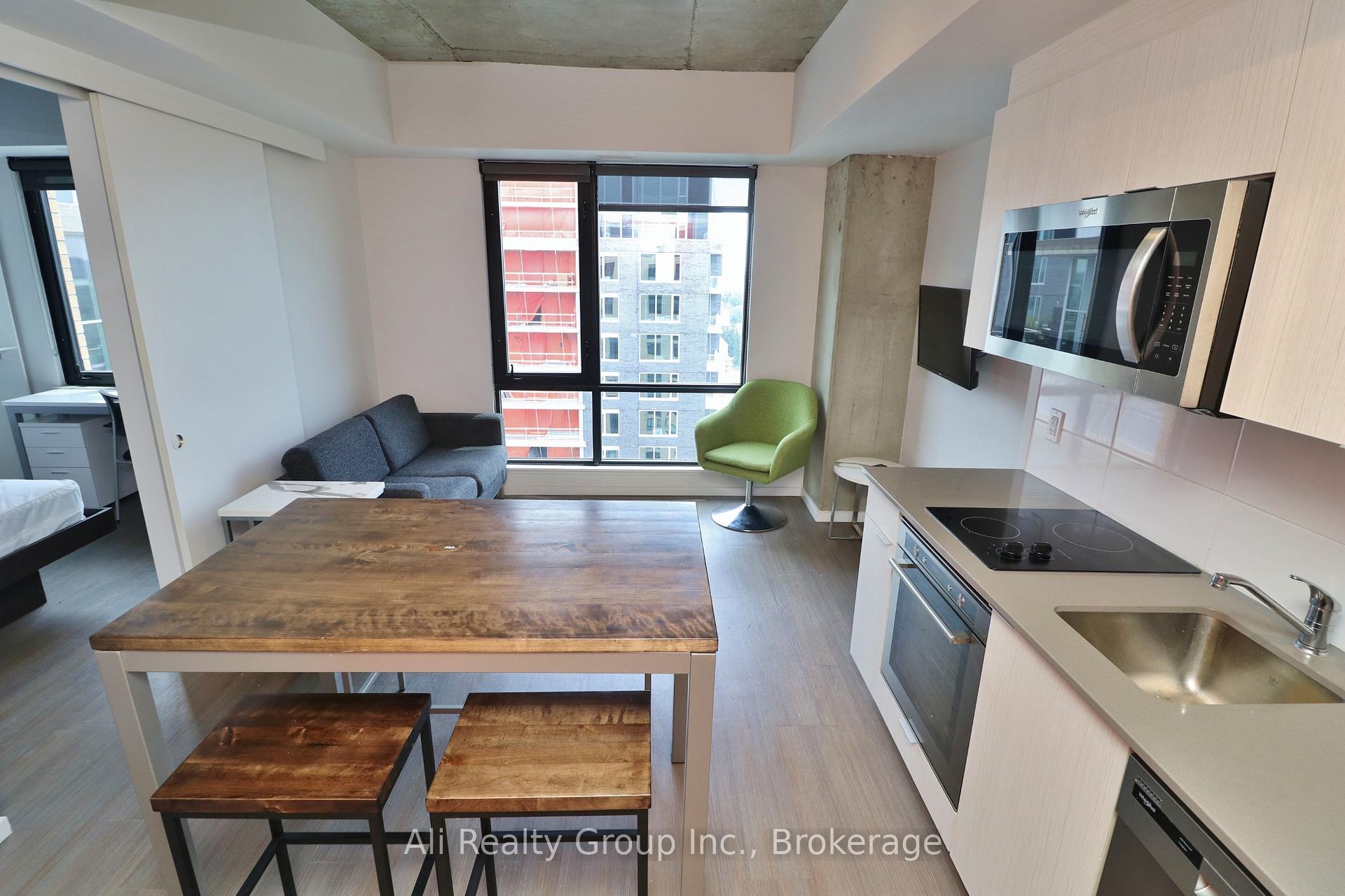 Photo 16 of Unit 816, 105 Champagne Avenue S, Ottawa, West Centre Town — HOMEH