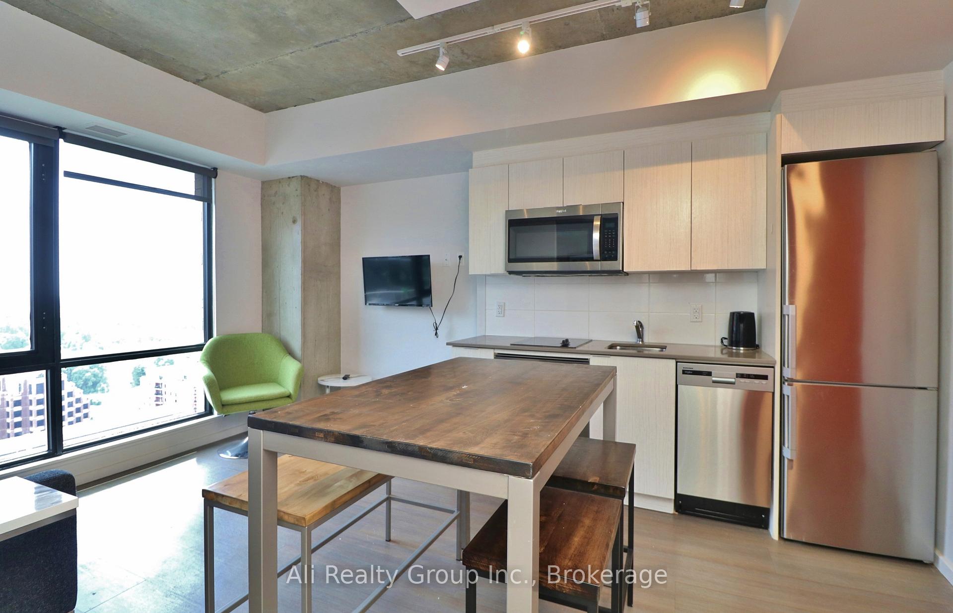 Photo 6 of Unit 816, 105 Champagne Avenue S, Ottawa, West Centre Town — HOMEH