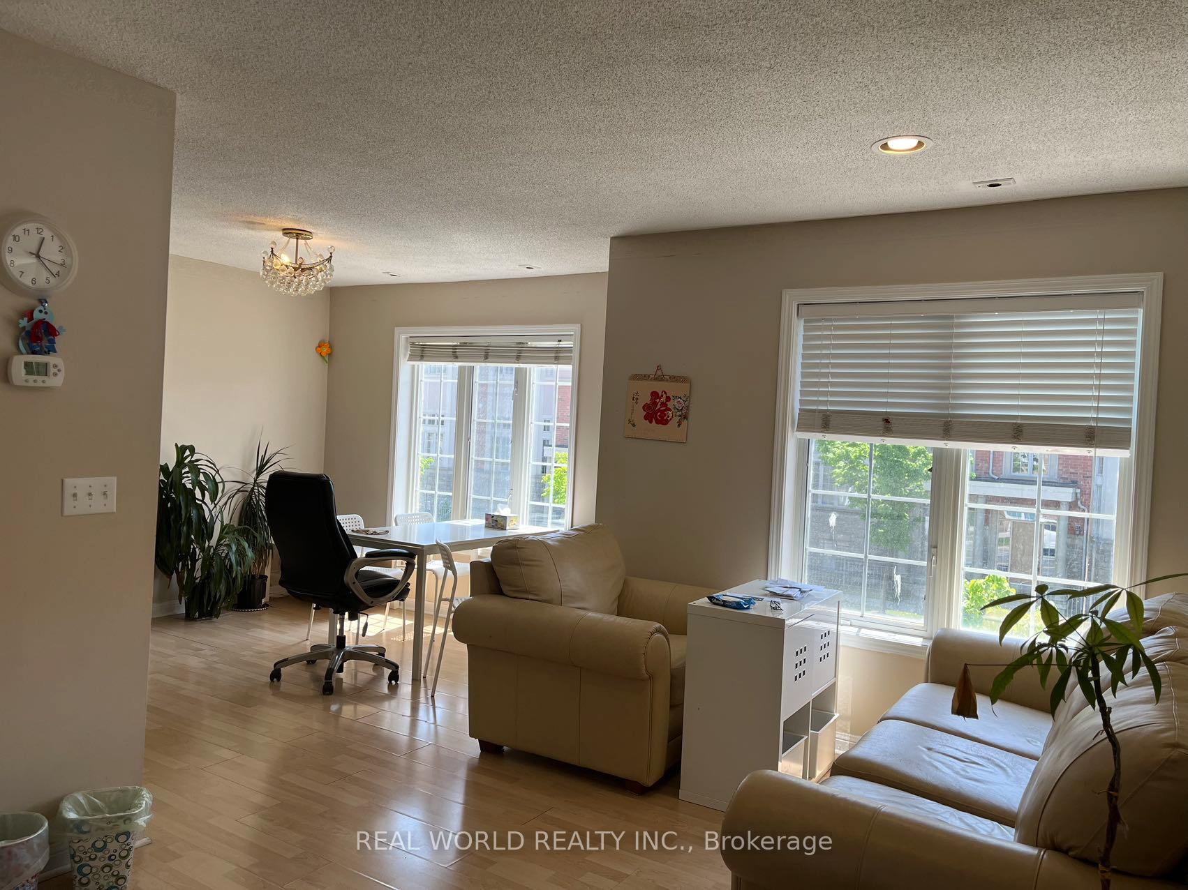 Photo 7 of Unit 13, 8 Cox Boulevard, Markham, Unionville — HOMEH