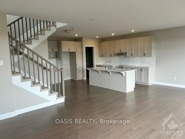 Photo 7 of 828 Snowdrop Crescent, Ottawa, Blossom Park/Kemp Park/Findlay Creek — HOMEH