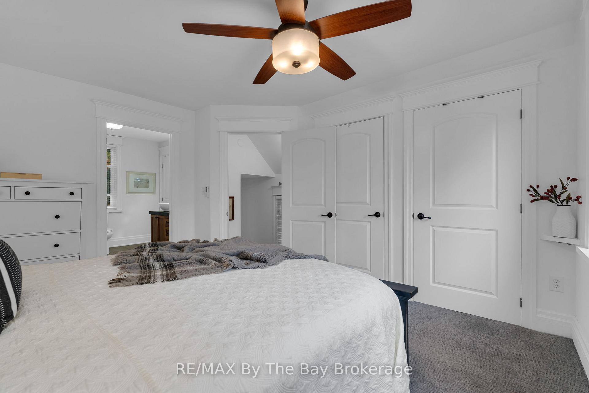 Photo 7 of 206 Centennial Drive, Midland — HOMEH