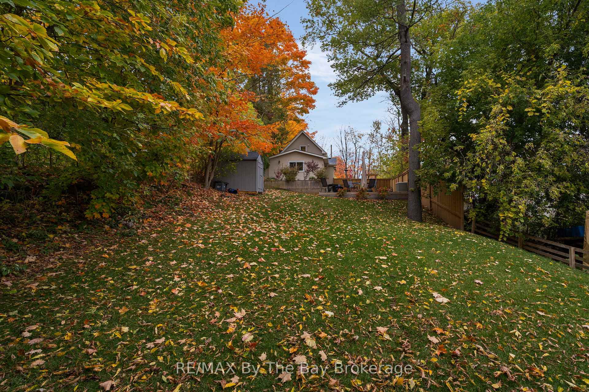 Photo 31 of 206 Centennial Drive, Midland — HOMEH