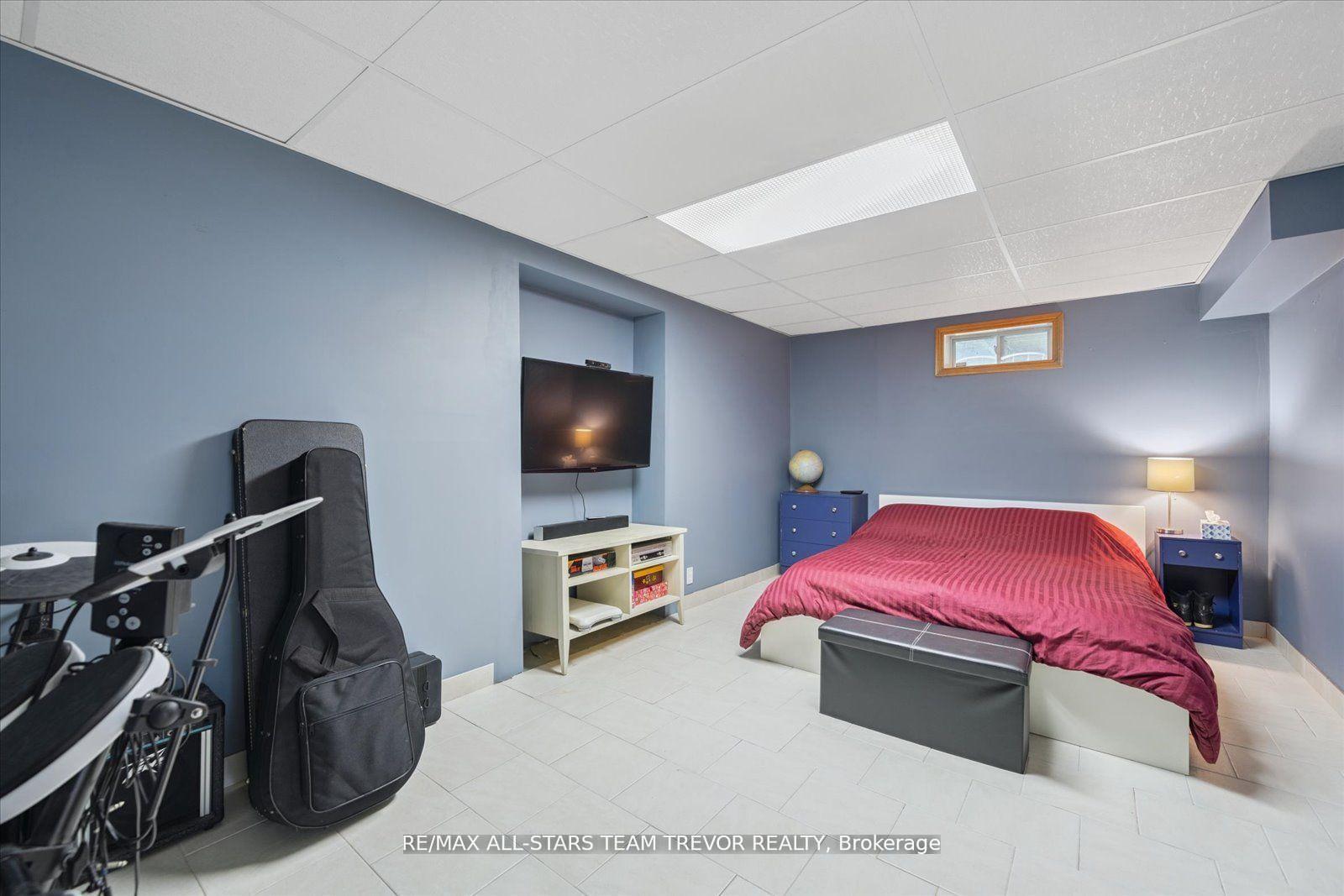 Photo 37 of 23 Panama Court, Georgina, Keswick South — HOMEH