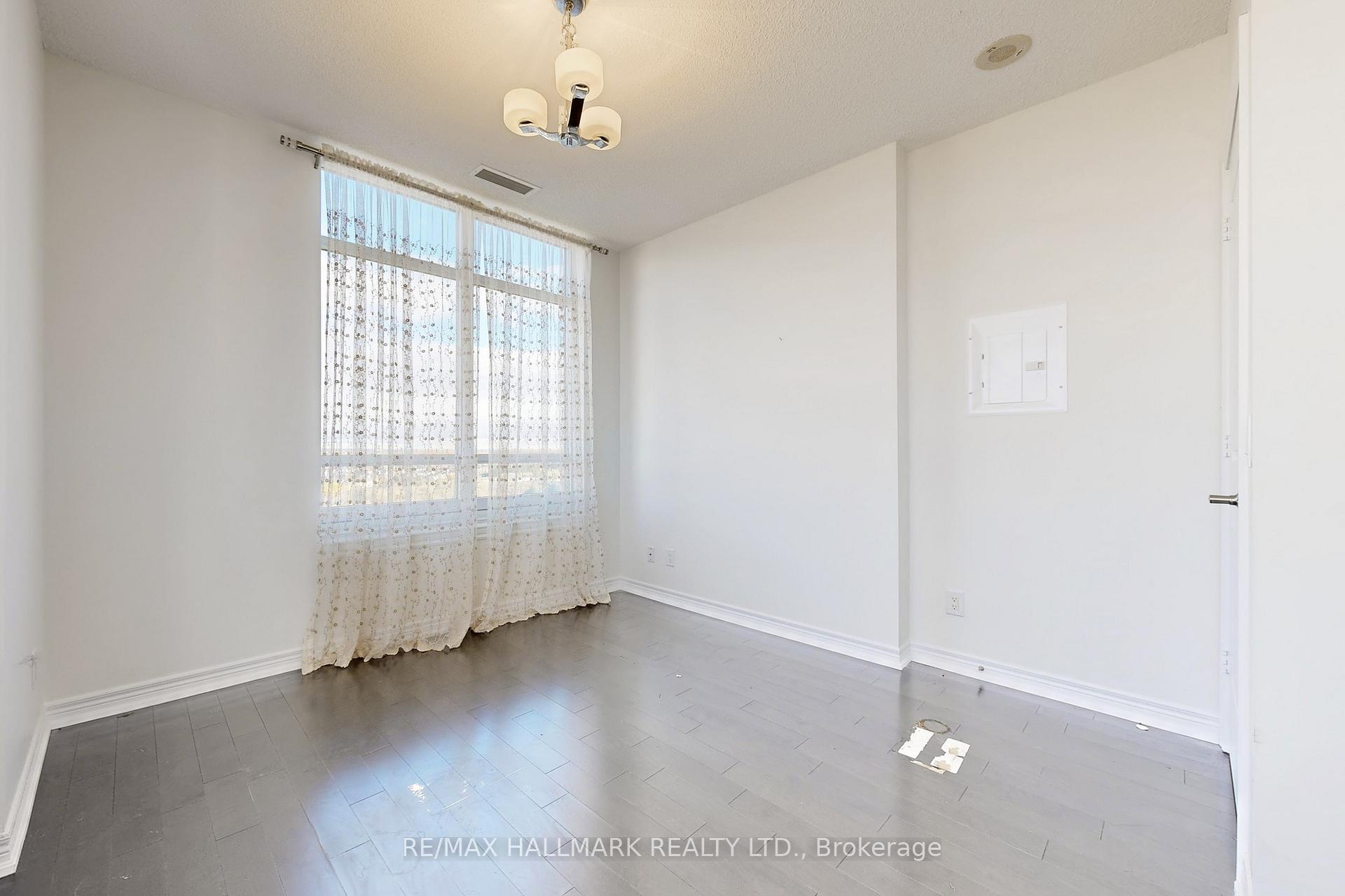 Photo 17 of Unit 1705, 9255 Jane Street, Vaughan, Maple — HOMEH