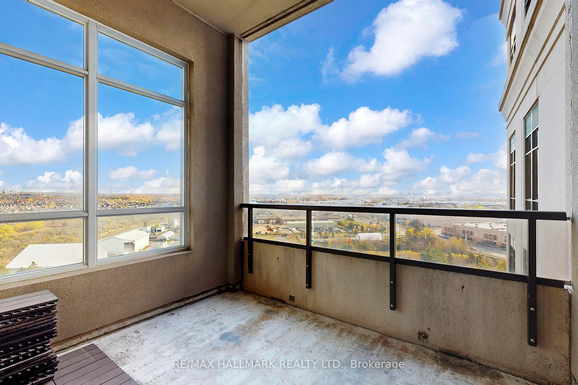 Photo 18 of Unit 1705, 9255 Jane Street, Vaughan, Maple — HOMEH